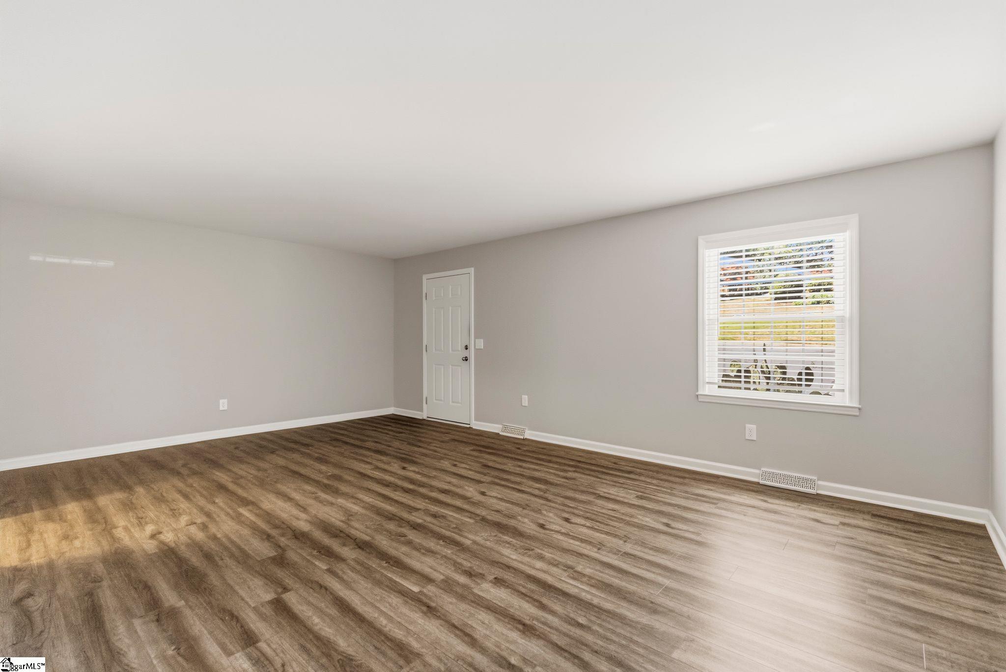 815 Edwards Road UNIT Unit 10 Greenville, SC 29615