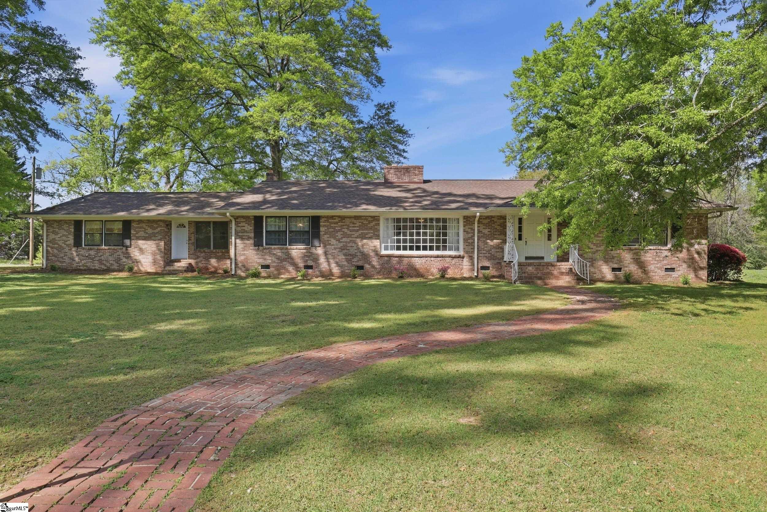 106 Ansel Drive Clinton, SC 29325