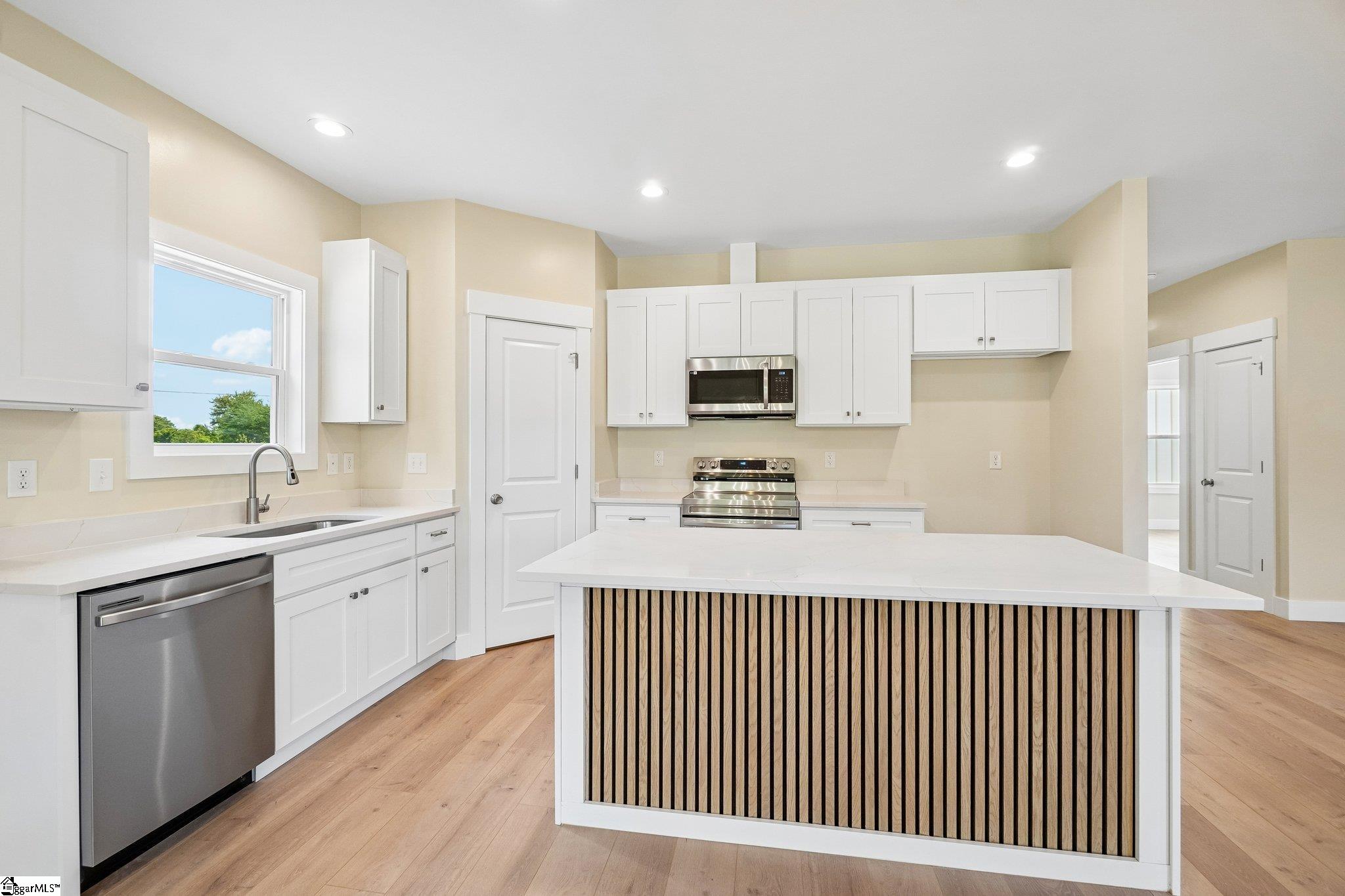 461 Cooley Springs School Road Chesnee, SC 29323
