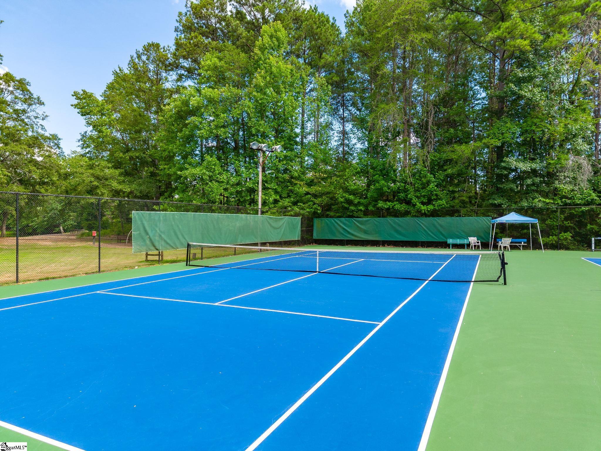 223 Hillsboro Trace Spartanburg, SC 26301