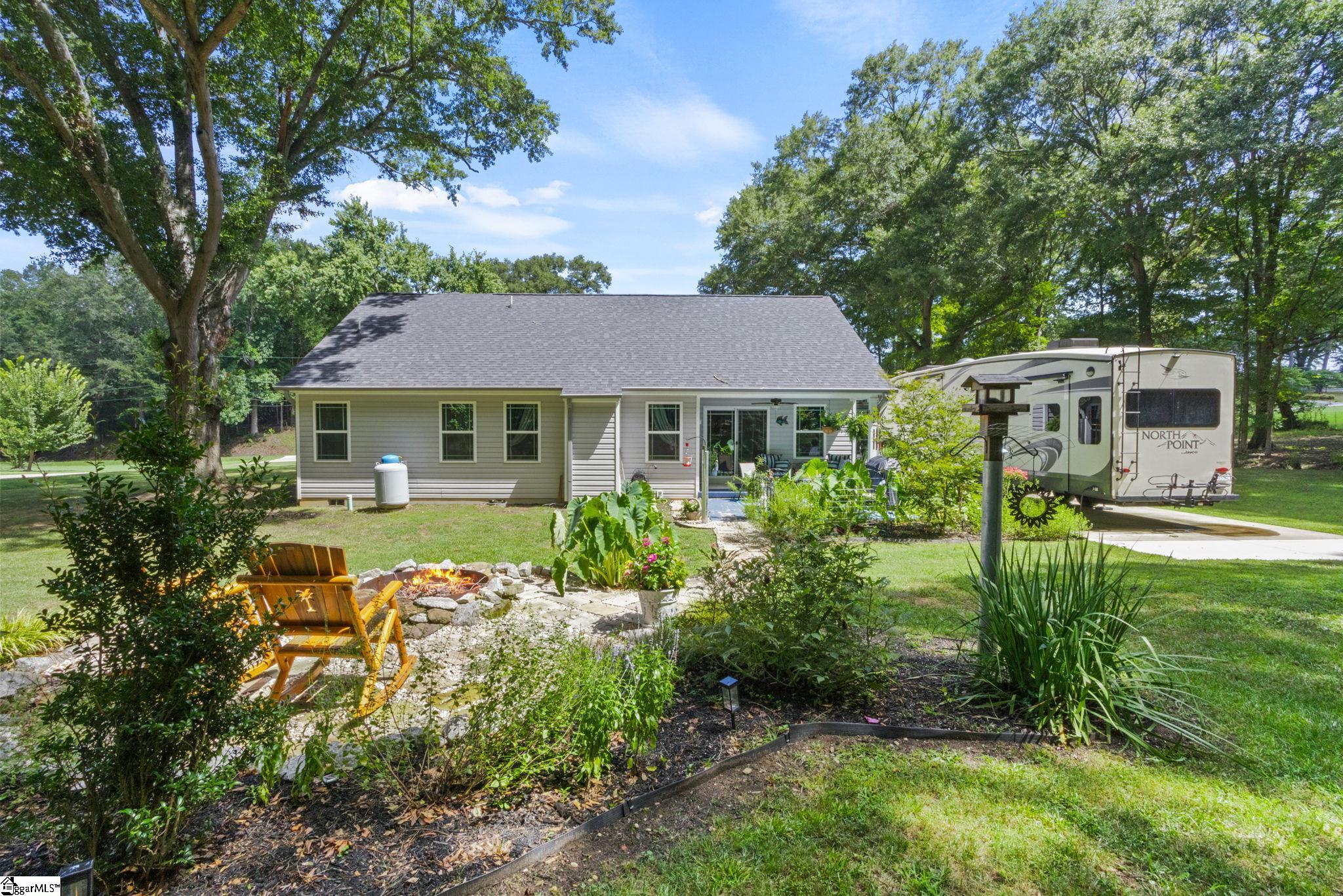 117 Lanford Road Pauline, SC 29374