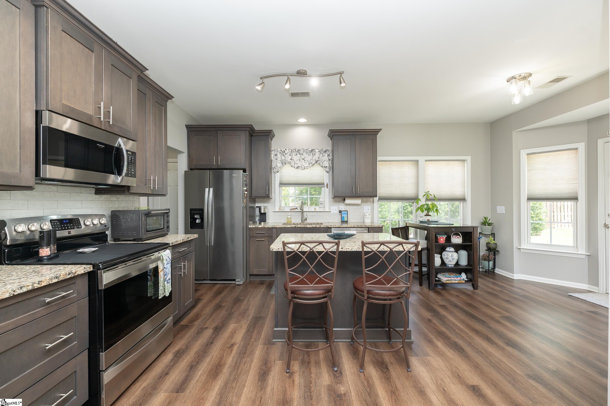 31 Willow Oak Court Simpsonville, SC 29681