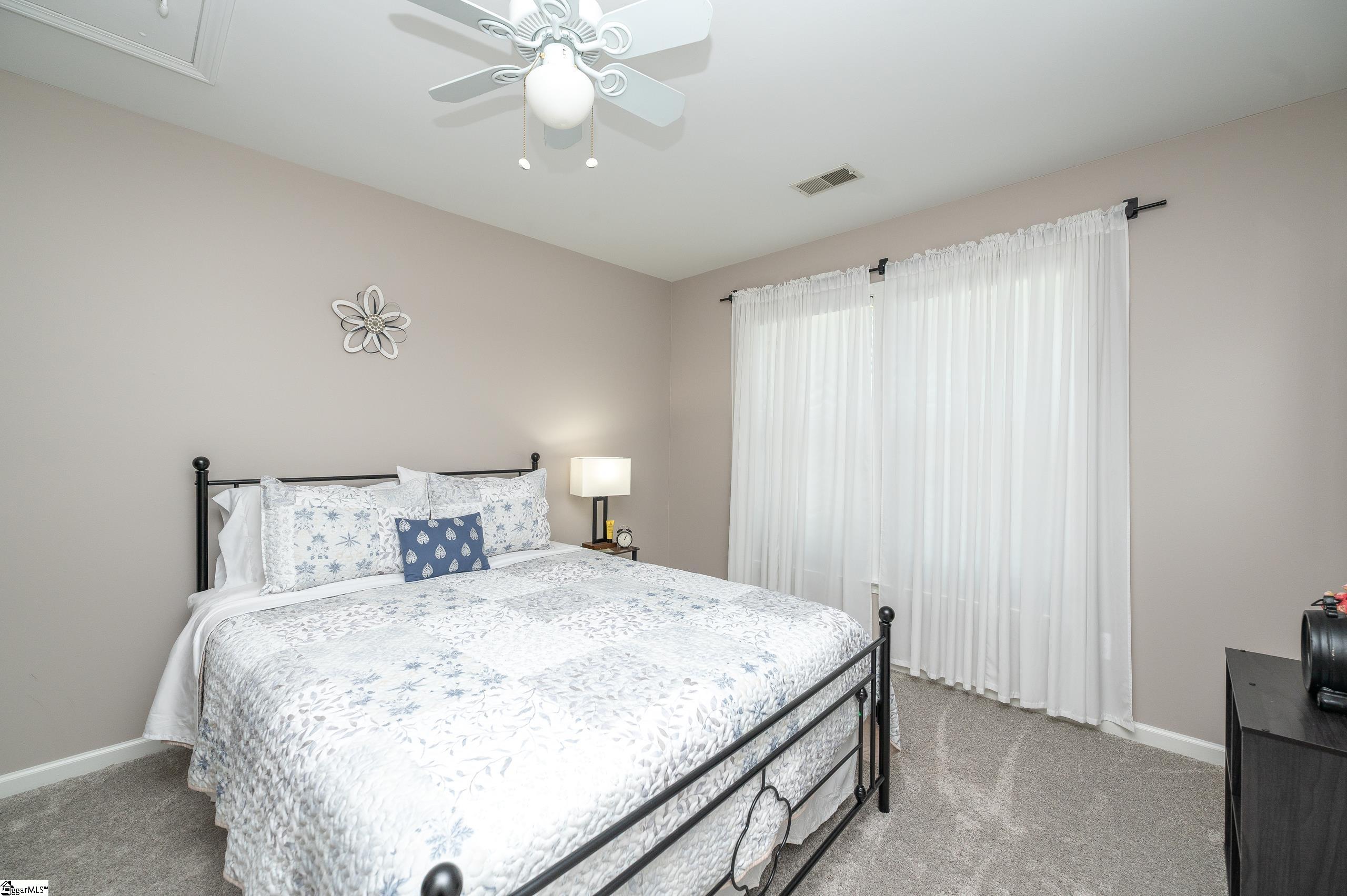 31 Willow Oak Court Simpsonville, SC 29681