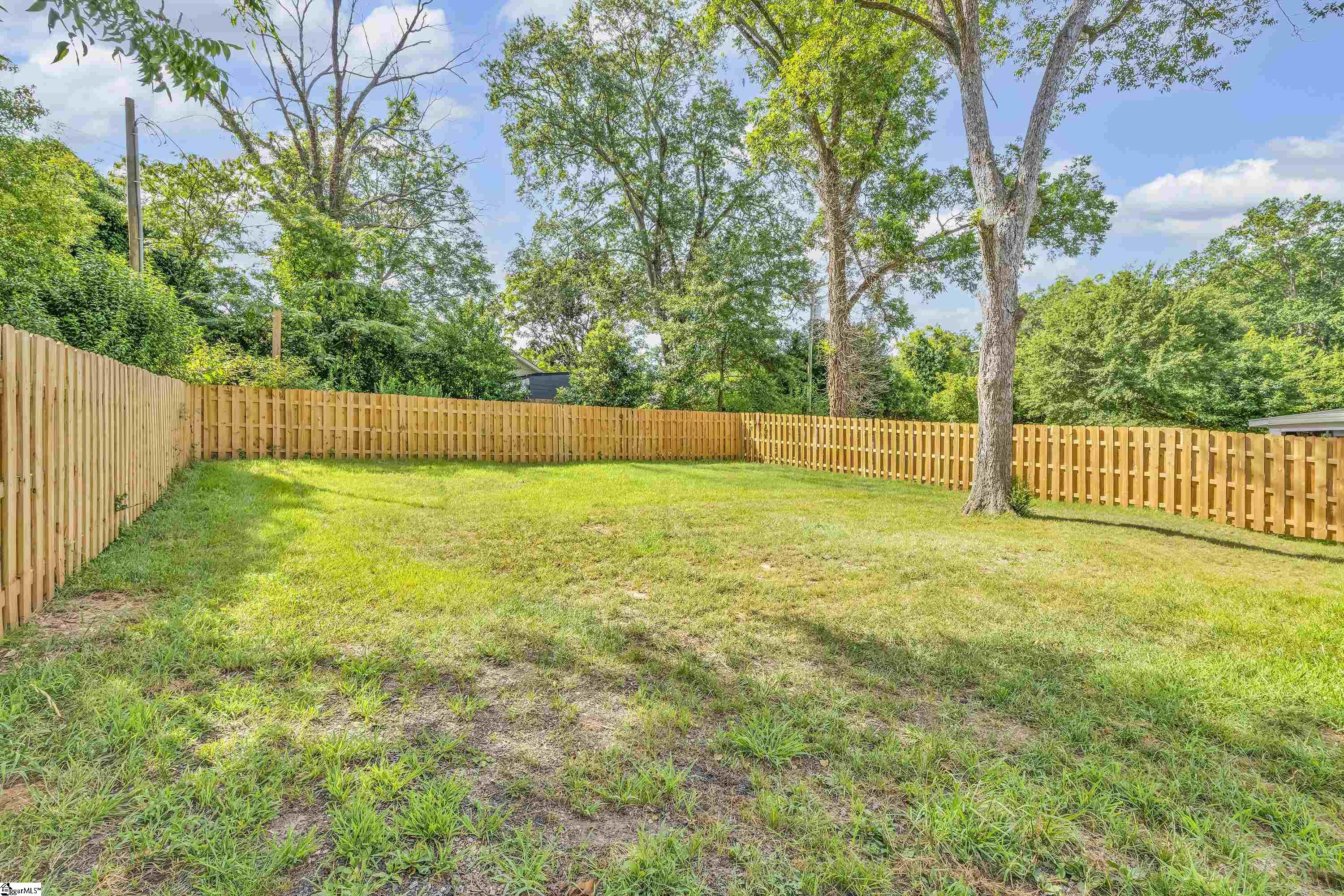 351 Winsmith Avenue Spartanburg, SC 29306