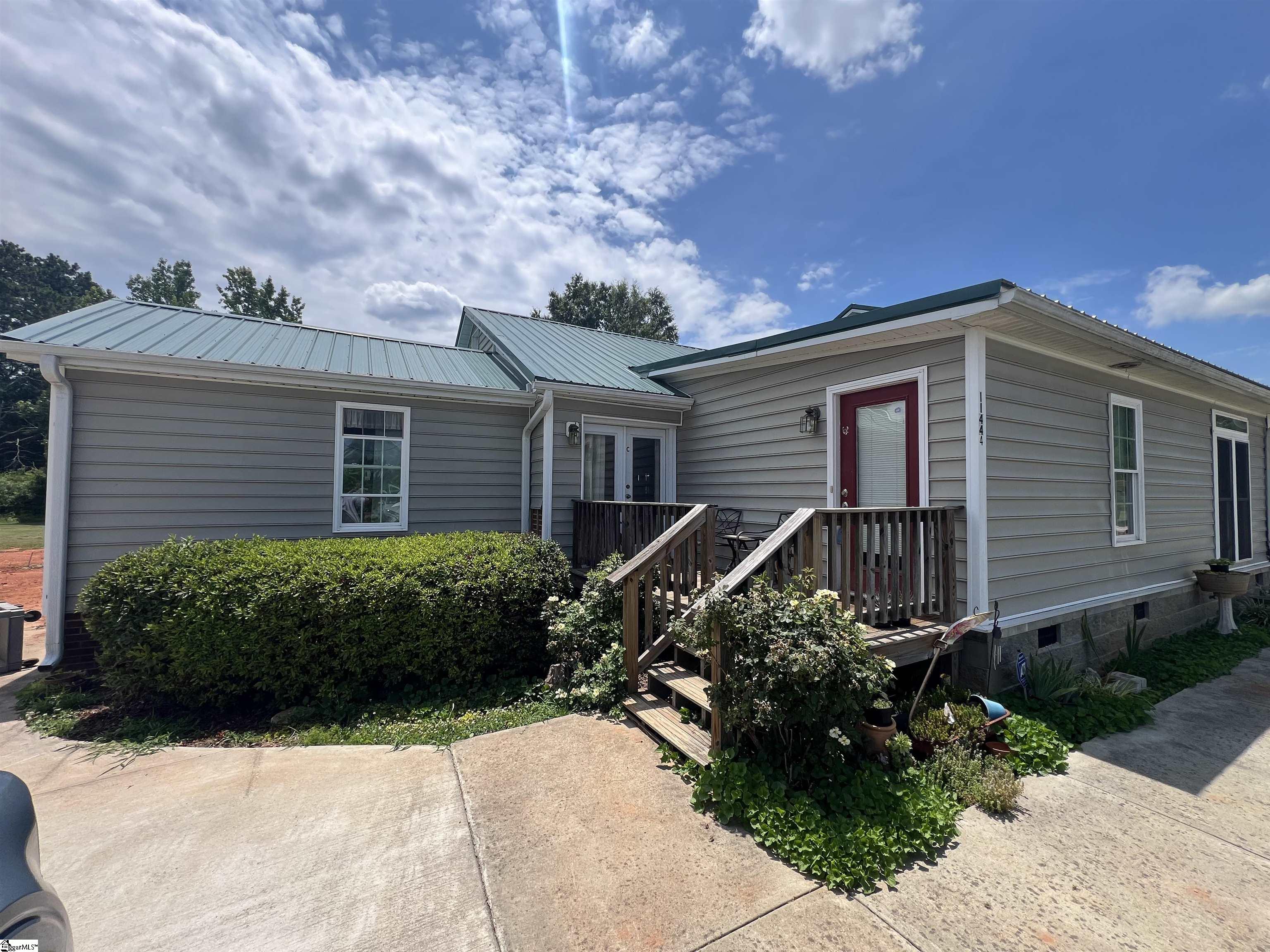 11444 Highway Cross Hill, SC 29332