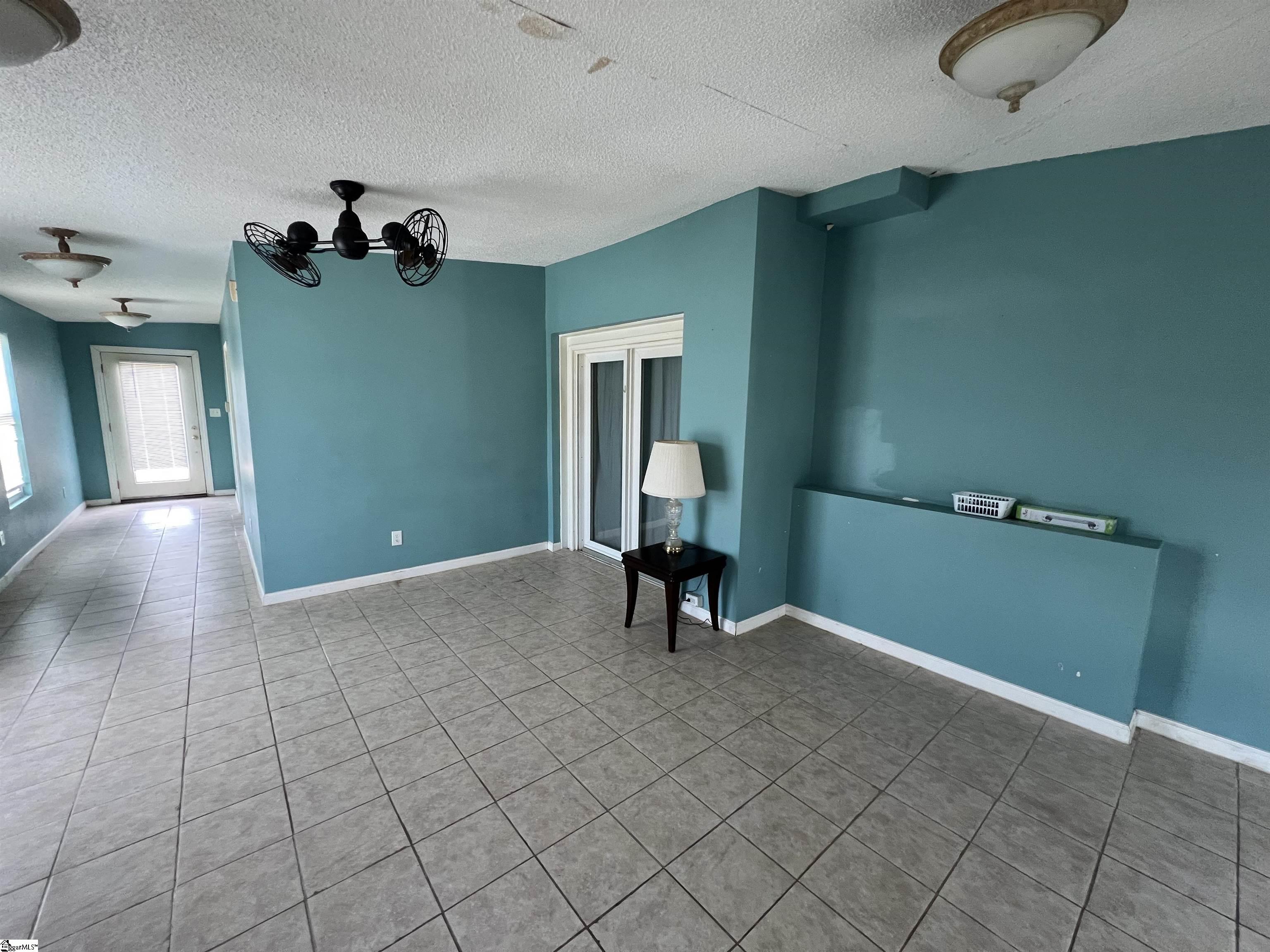 11444 Highway Cross Hill, SC 29332