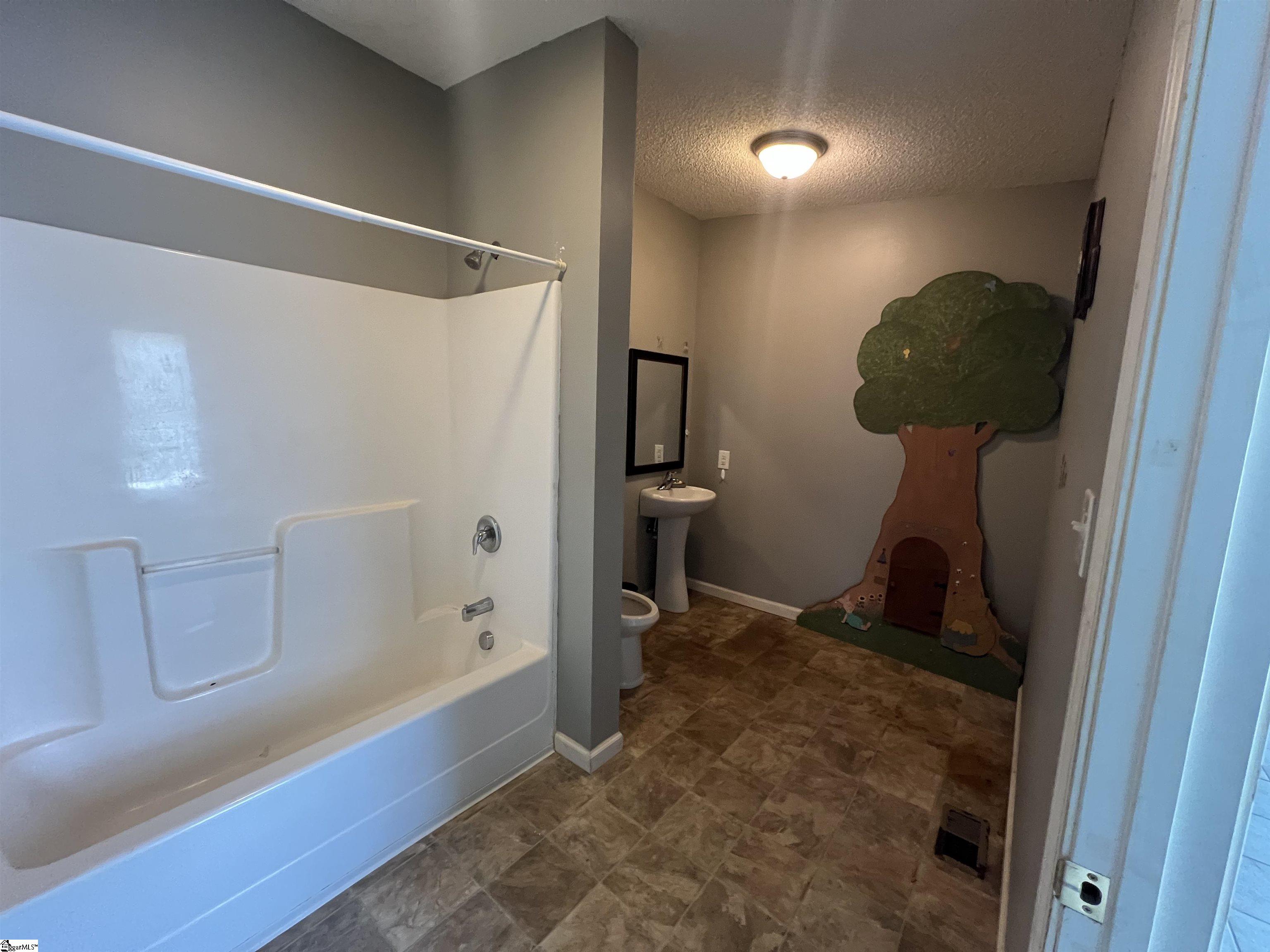11444 Highway Cross Hill, SC 29332