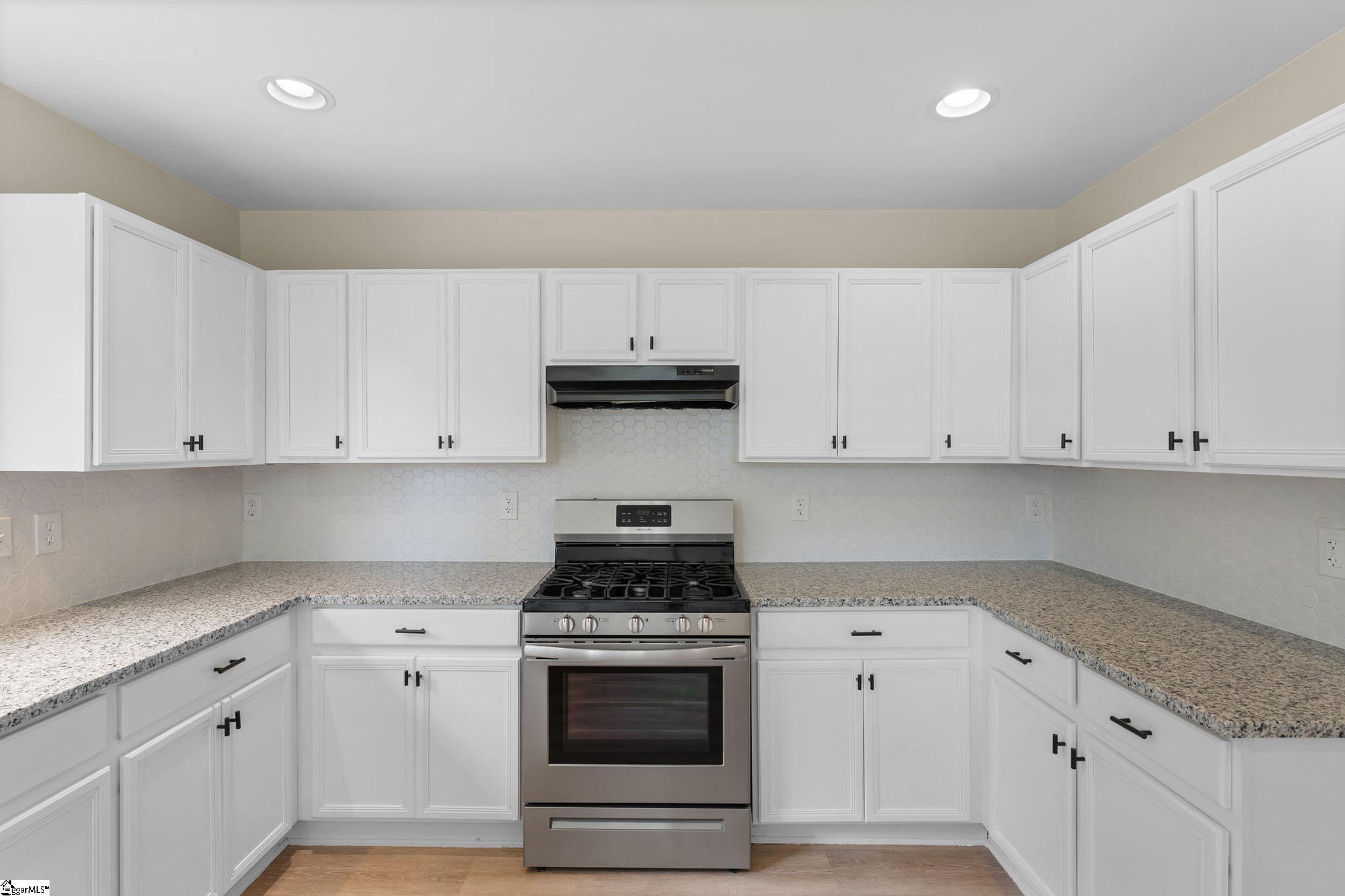 638 Branch View Drive Boiling Springs, SC 29316