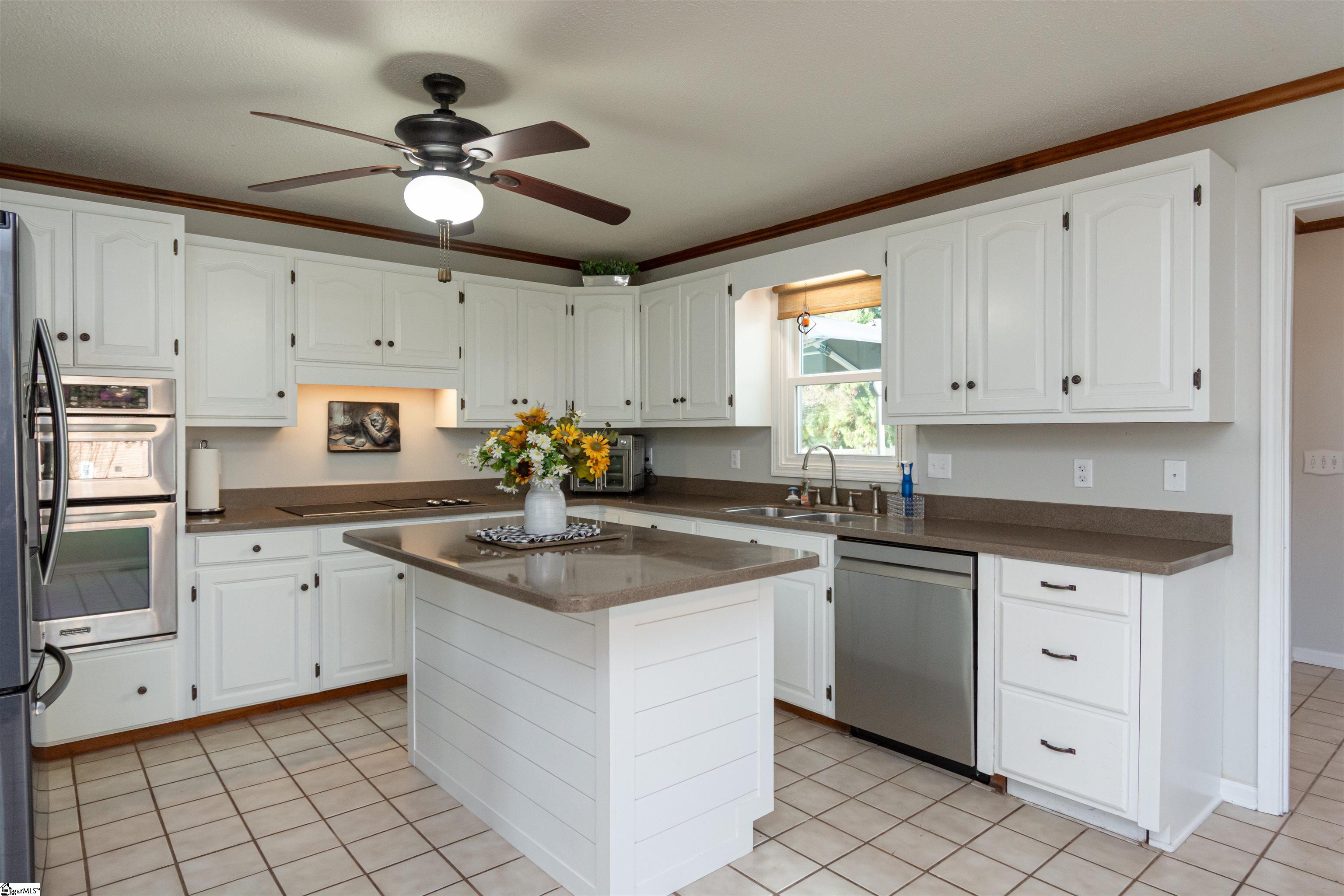 102 Yorkshire Drive Anderson, SC 29625