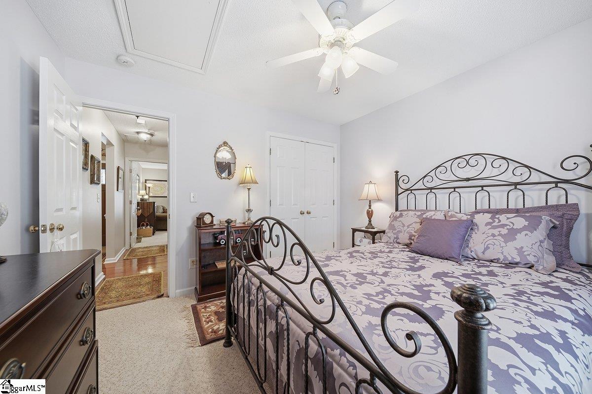 205 Garfield Lane Simpsonville, SC 29681