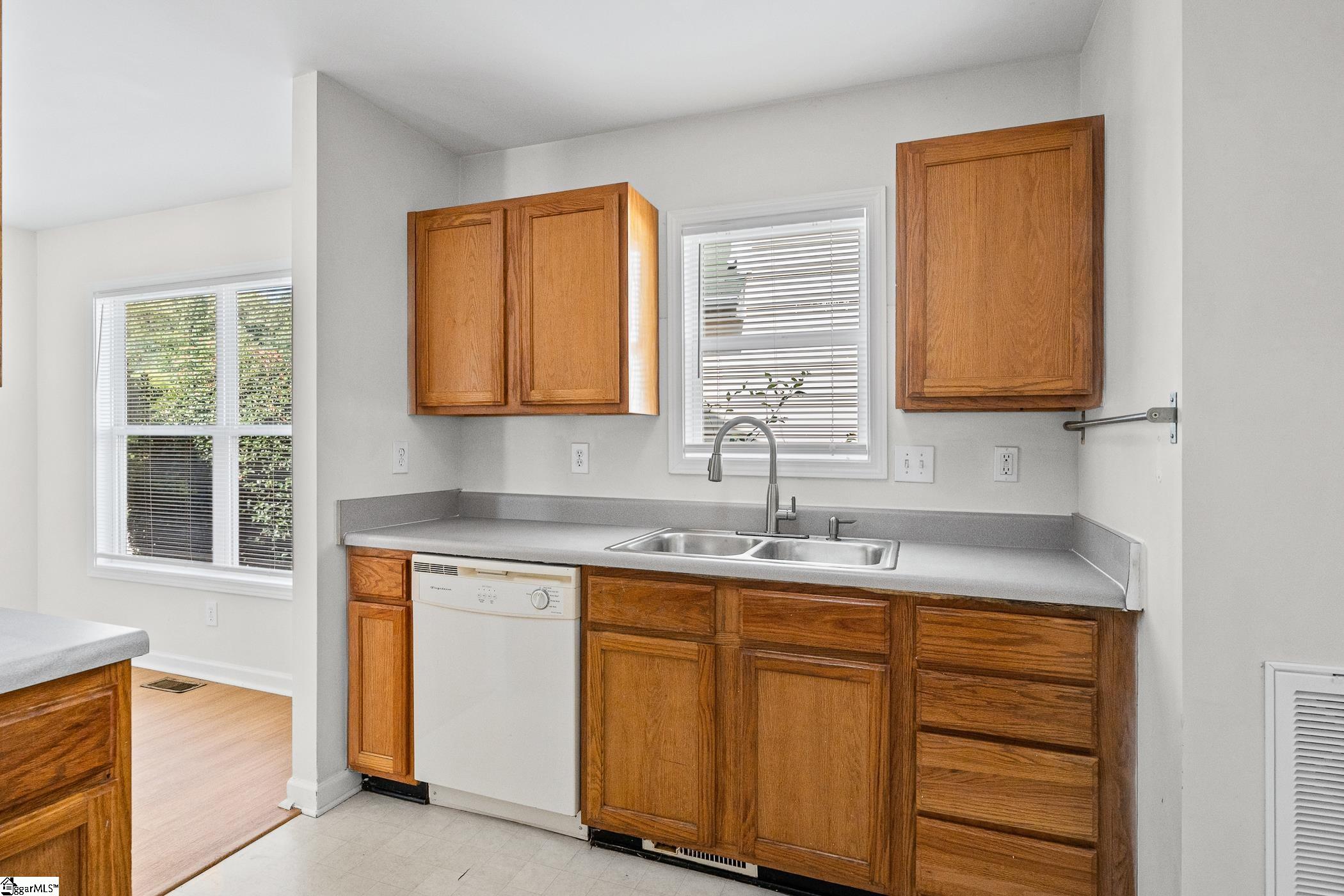 335 Woodlark Street Greenville, SC 29607