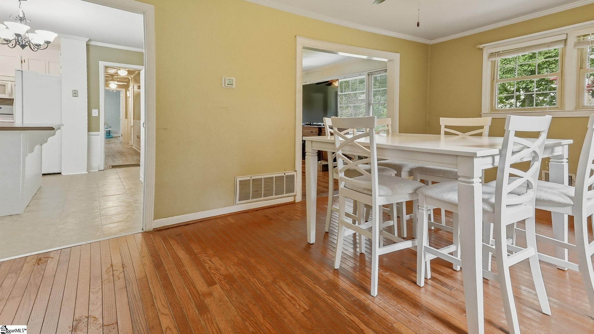 102 Palmetto Drive Simpsonville, SC 29681