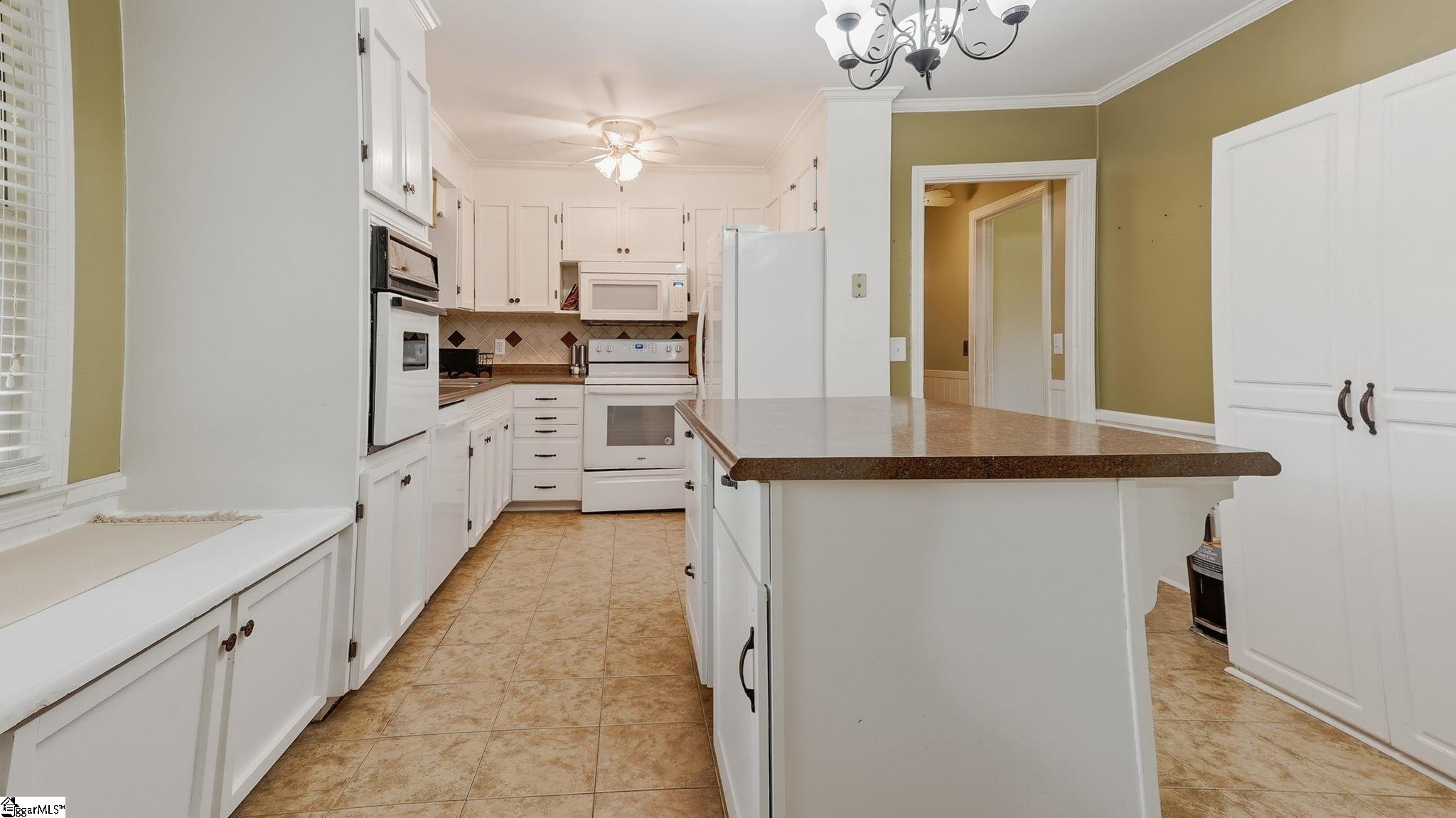 102 Palmetto Drive Simpsonville, SC 29681