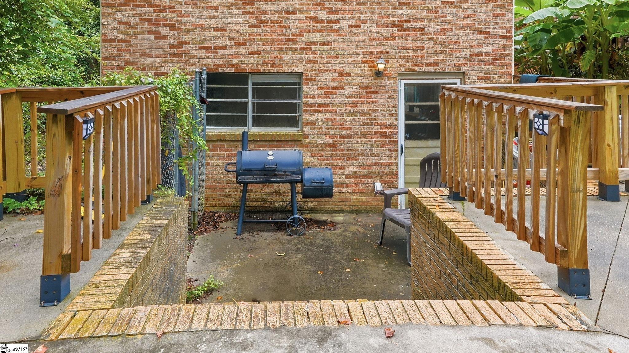 102 Palmetto Drive Simpsonville, SC 29681