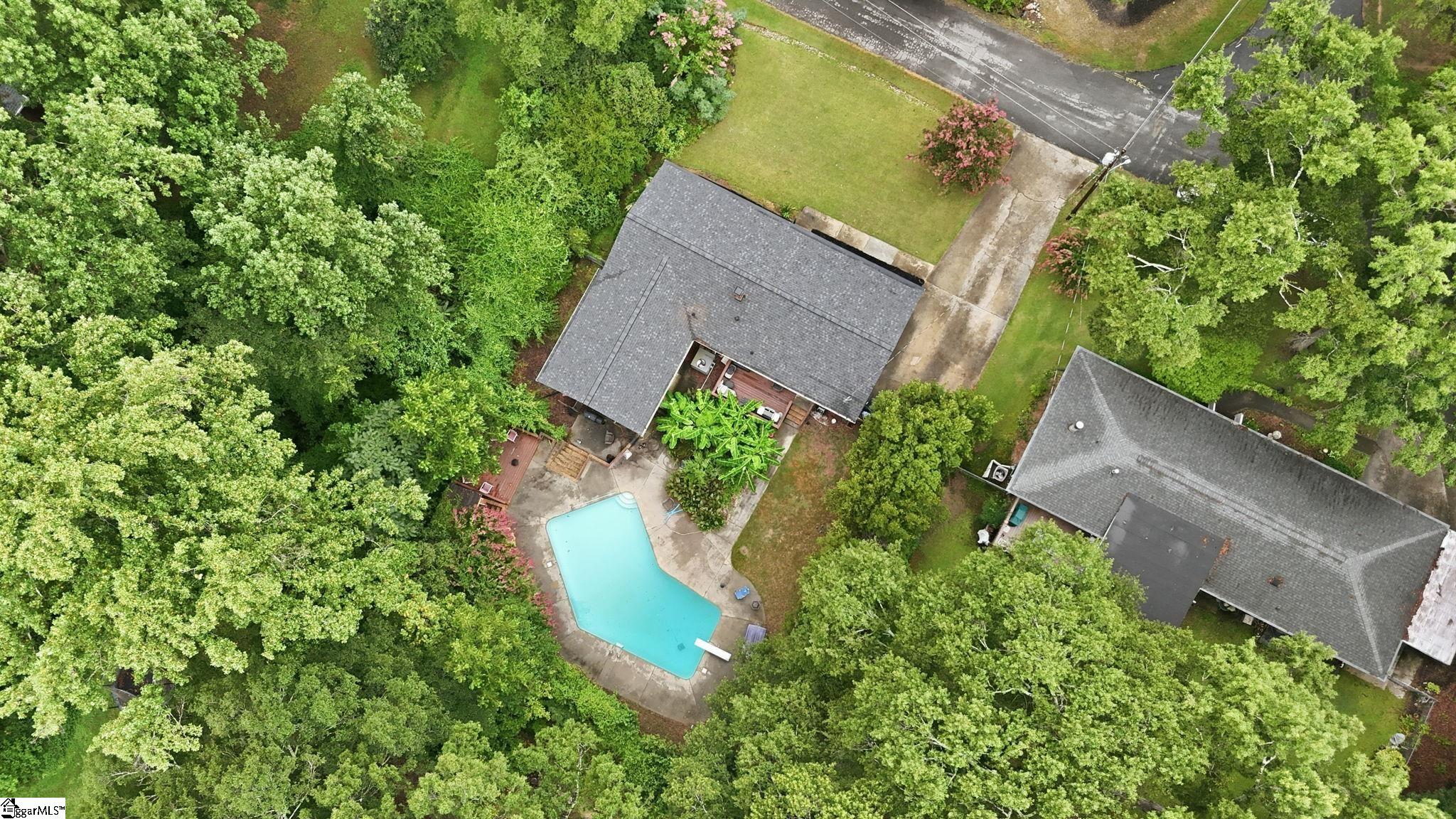 102 Palmetto Drive Simpsonville, SC 29681