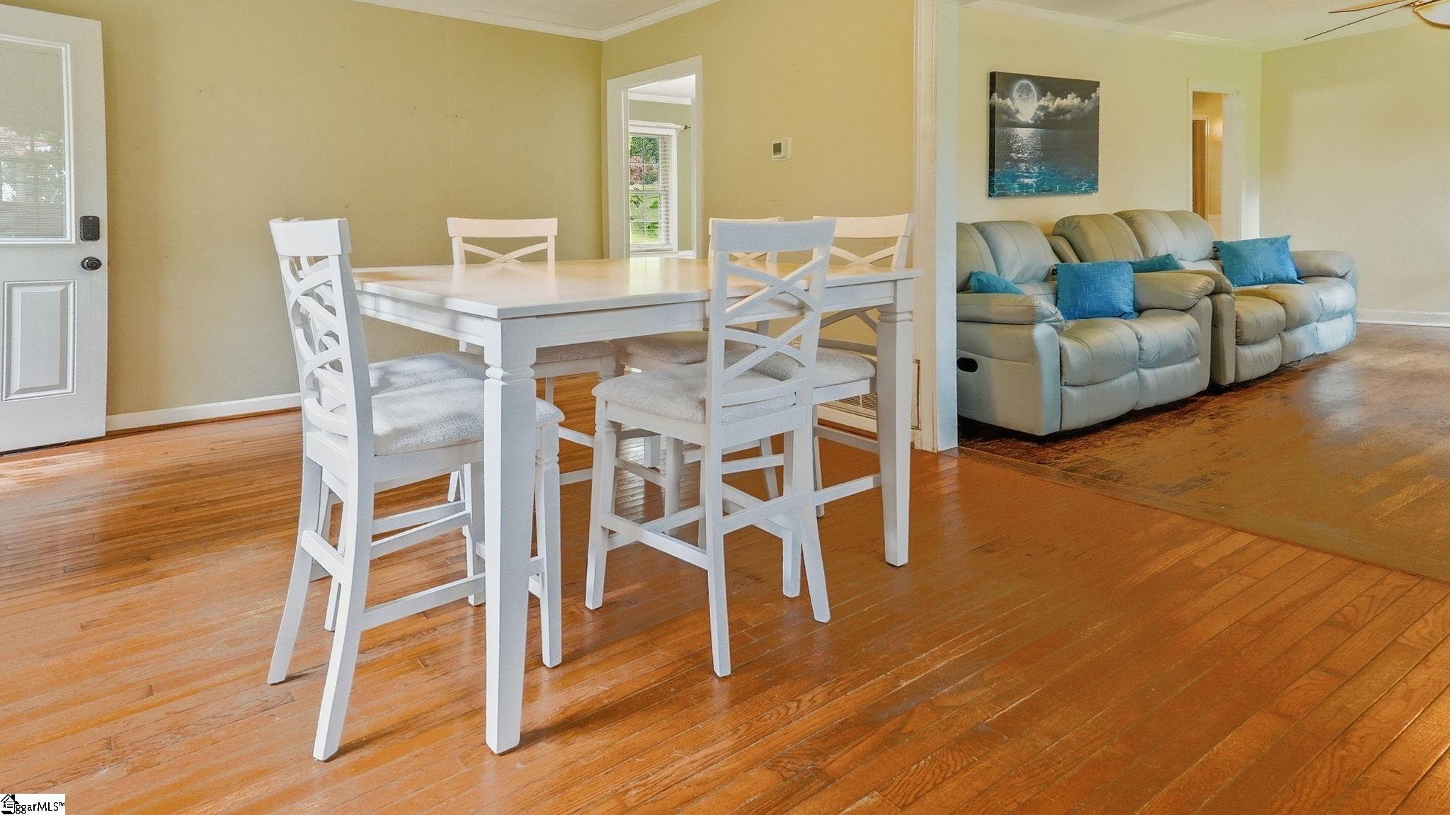 102 Palmetto Drive Simpsonville, SC 29681