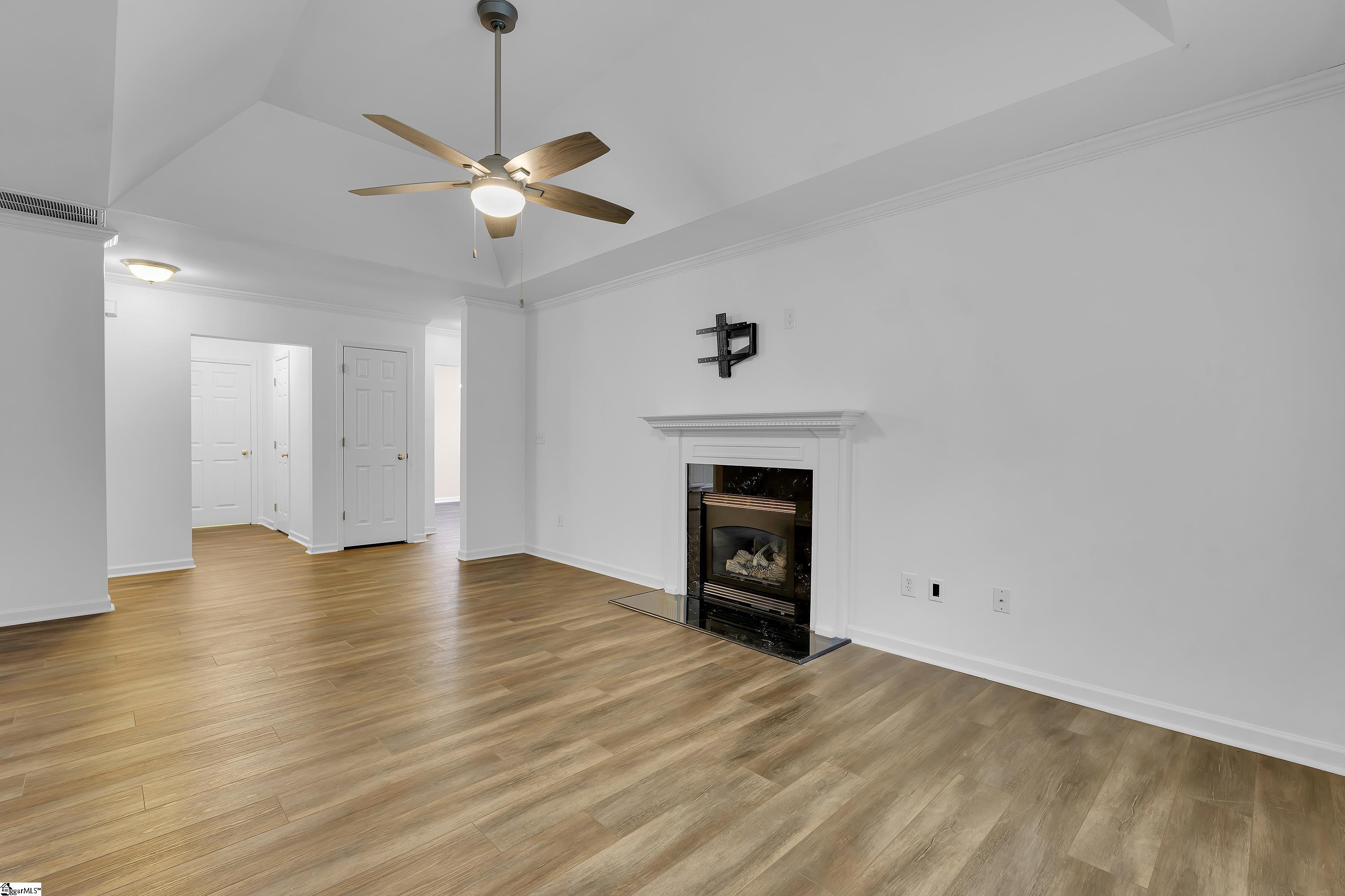 Photo 3 of Townhouse for sale at 106 Wyndham Ct, Greenville, SC 29615 | MLS# 1598538 | Listing updated on 2026-09-16