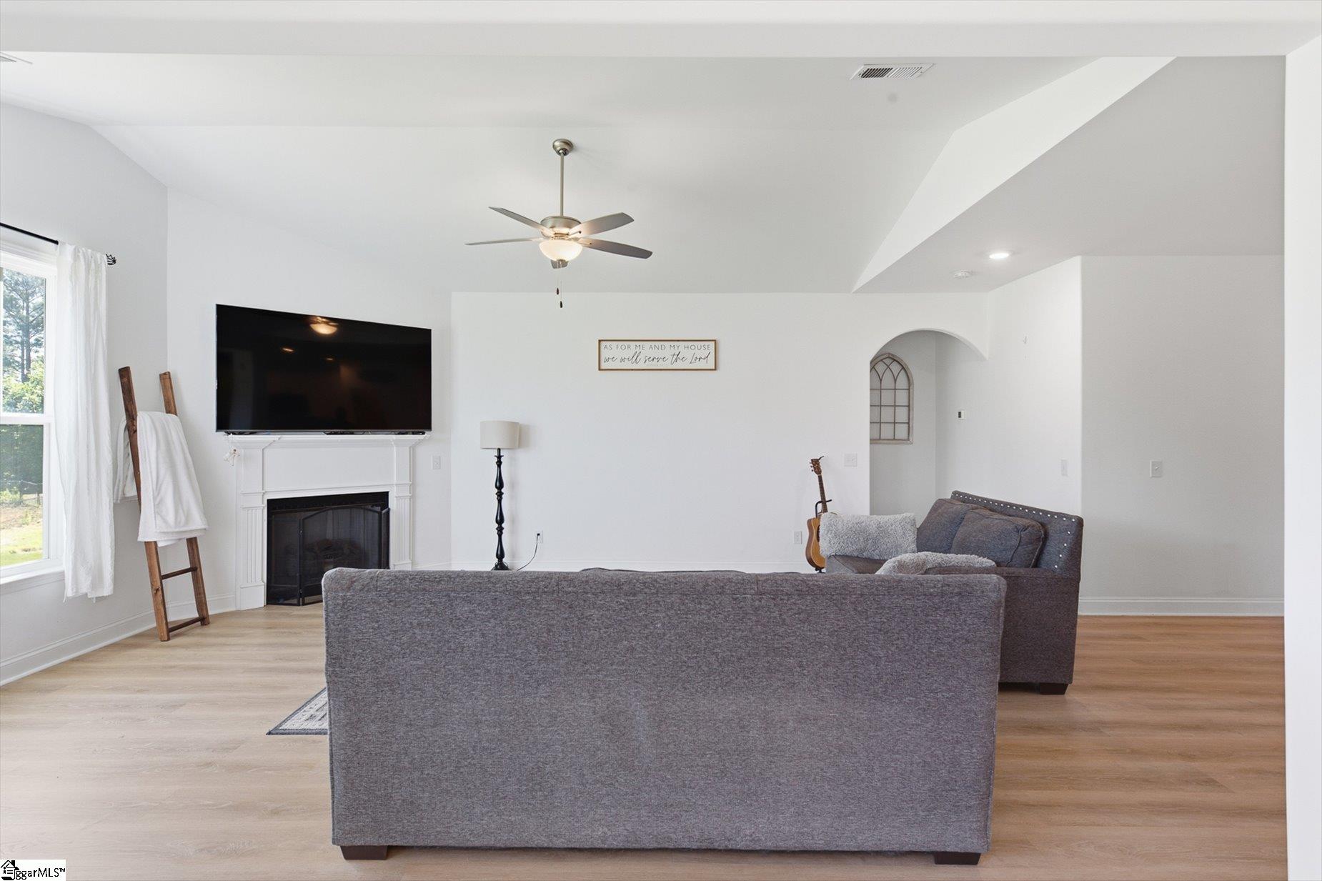 215 Daystrom Drive Greer, SC 29651