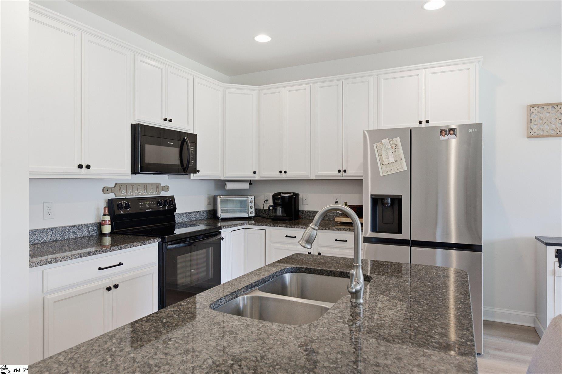 215 Daystrom Drive Greer, SC 29651