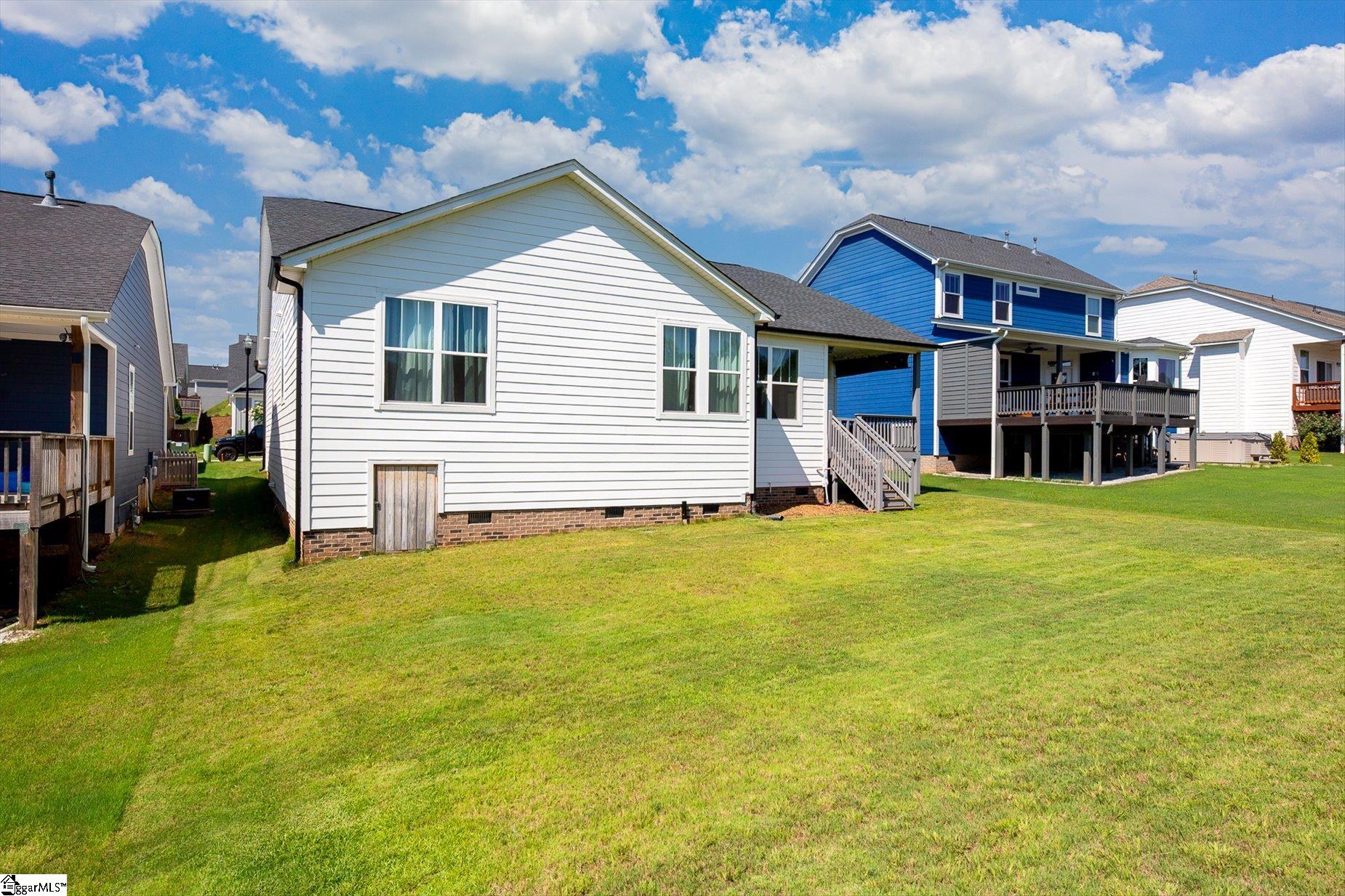 215 Daystrom Drive Greer, SC 29651