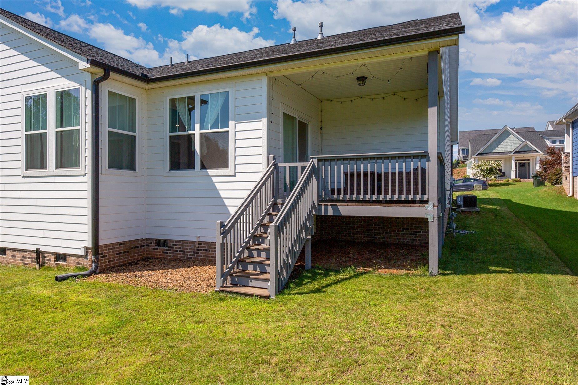 215 Daystrom Drive Greer, SC 29651