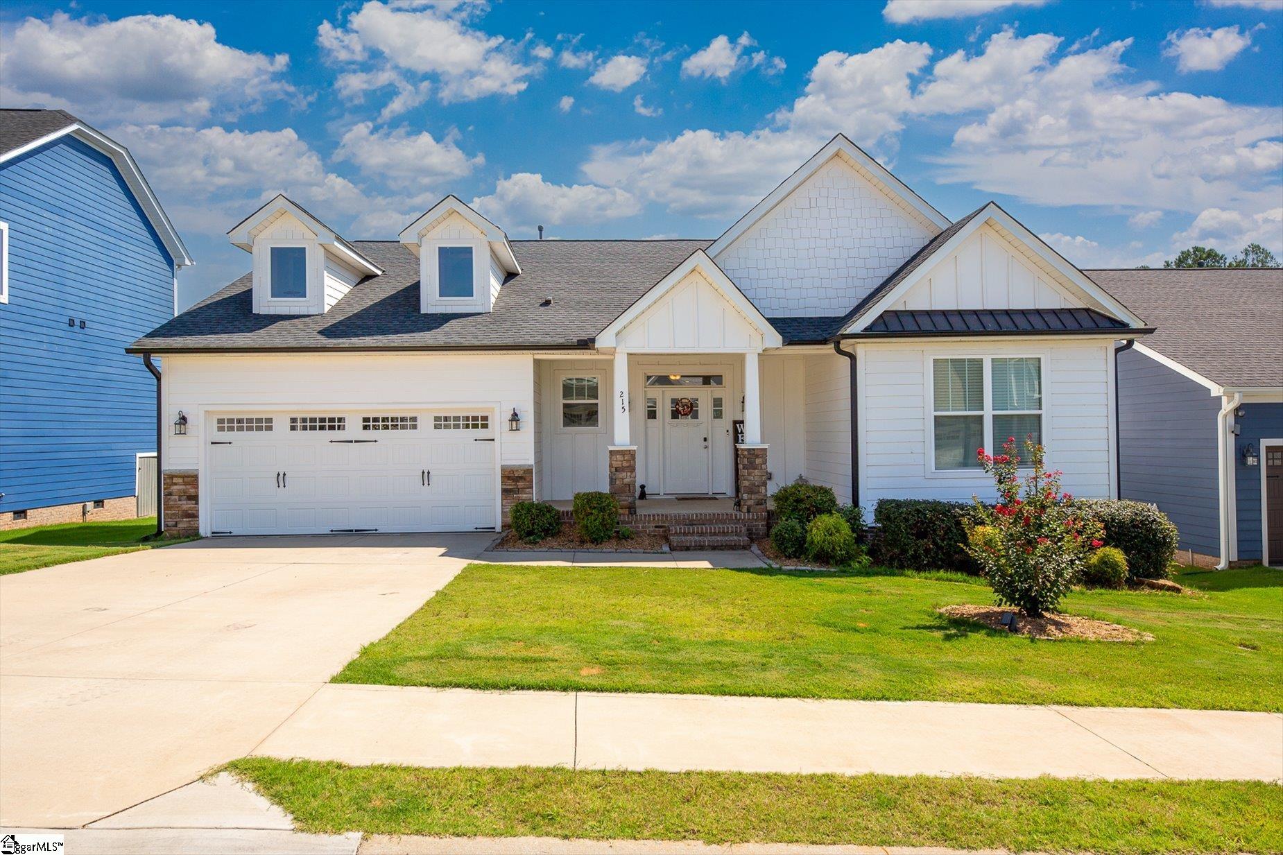 215 Daystrom Drive, Greer SC 29651
