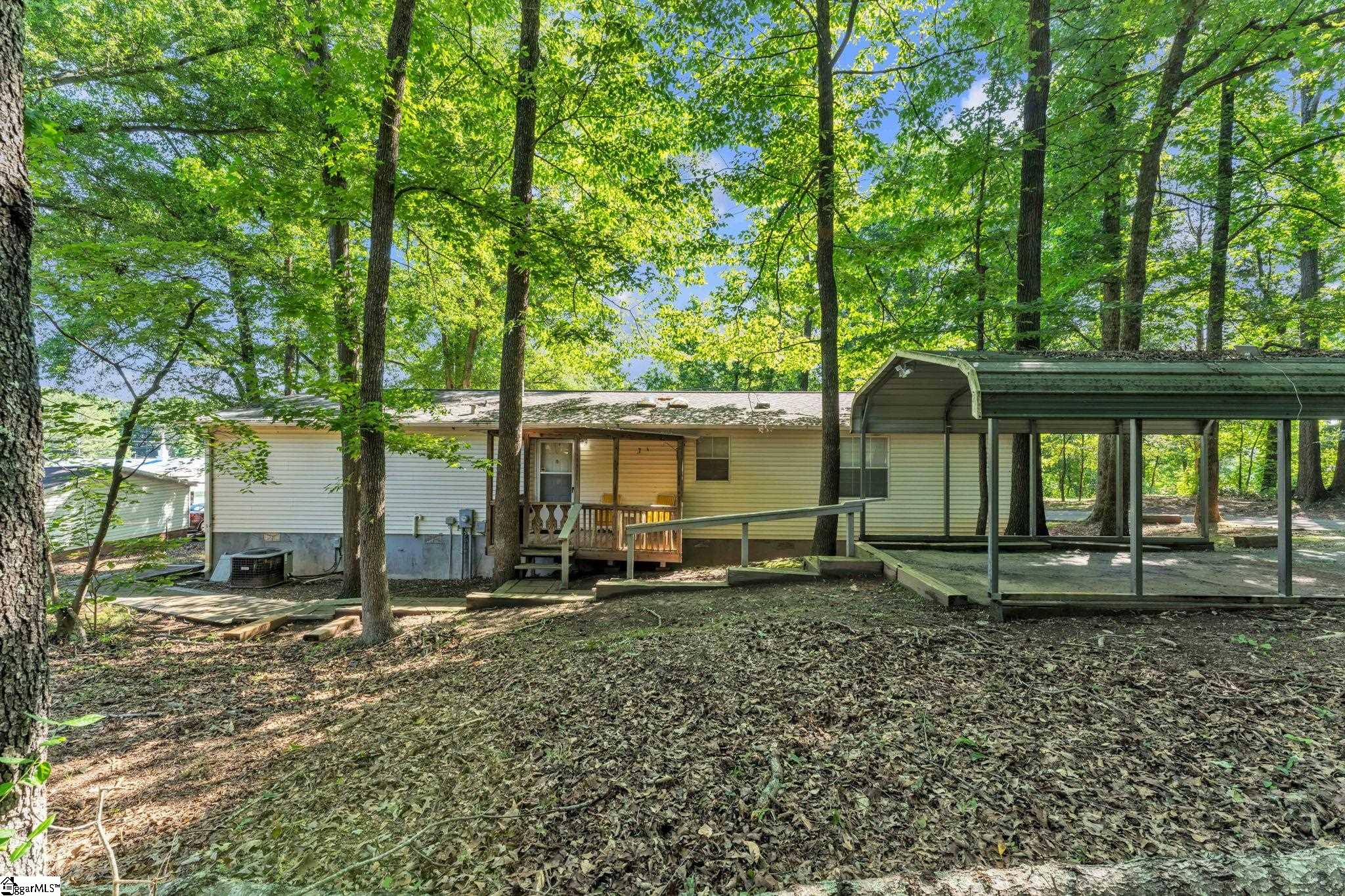 7401 Highway 24 Townville, SC 29689