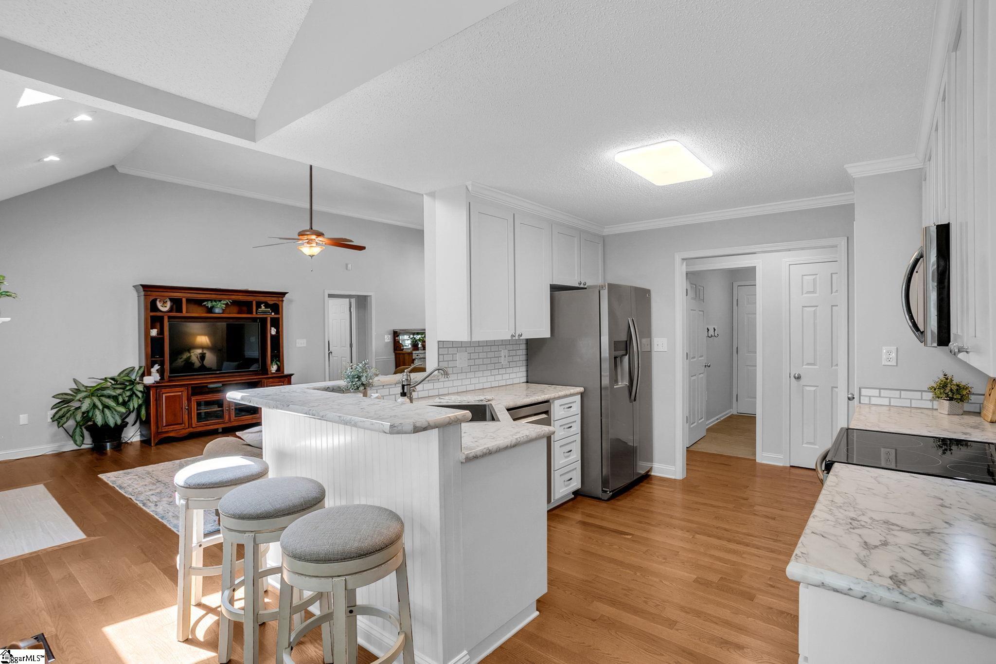 6 Kingsbury Way Greenville, SC 29617