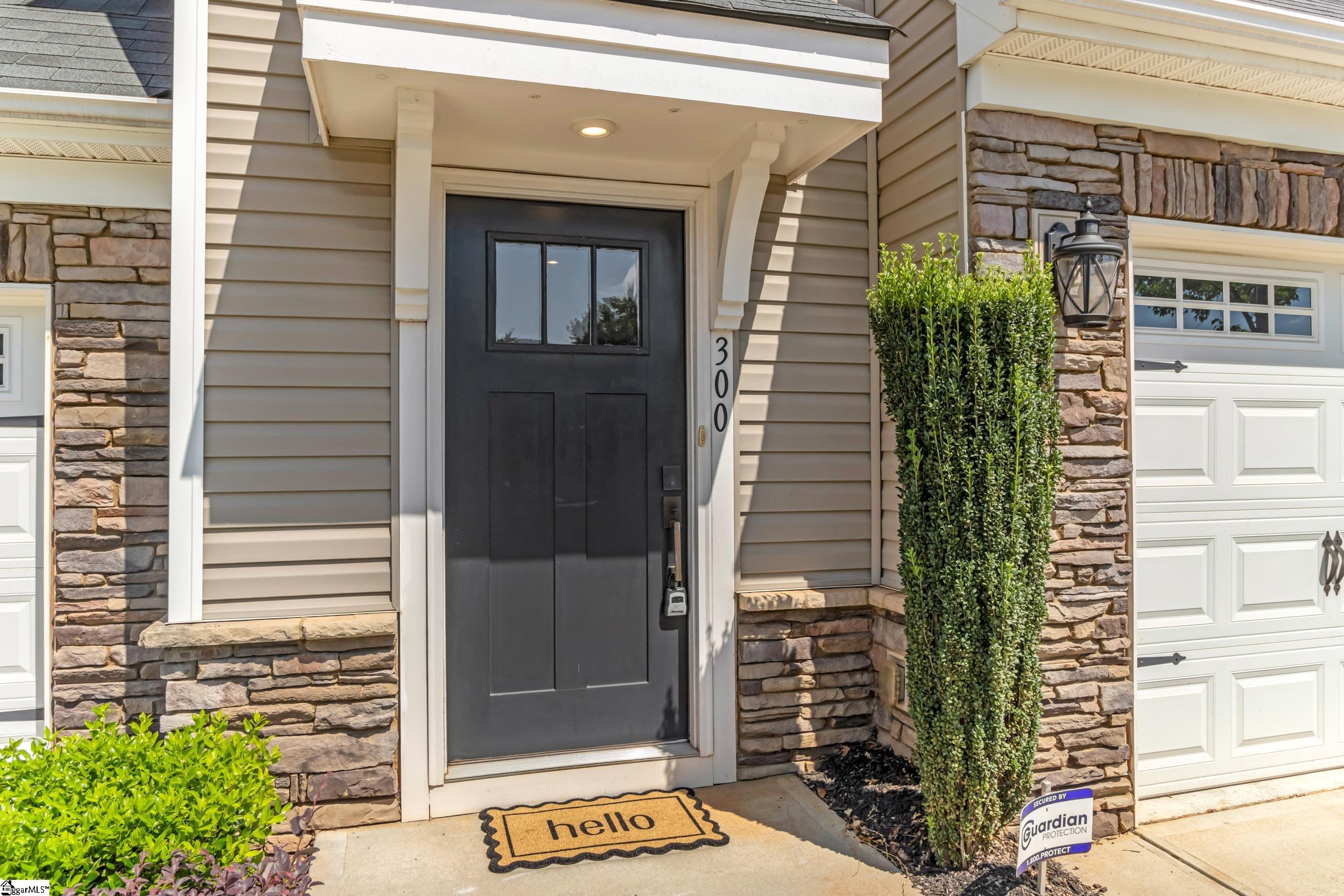 300 Huntingdale Place Simpsonville, SC 29681