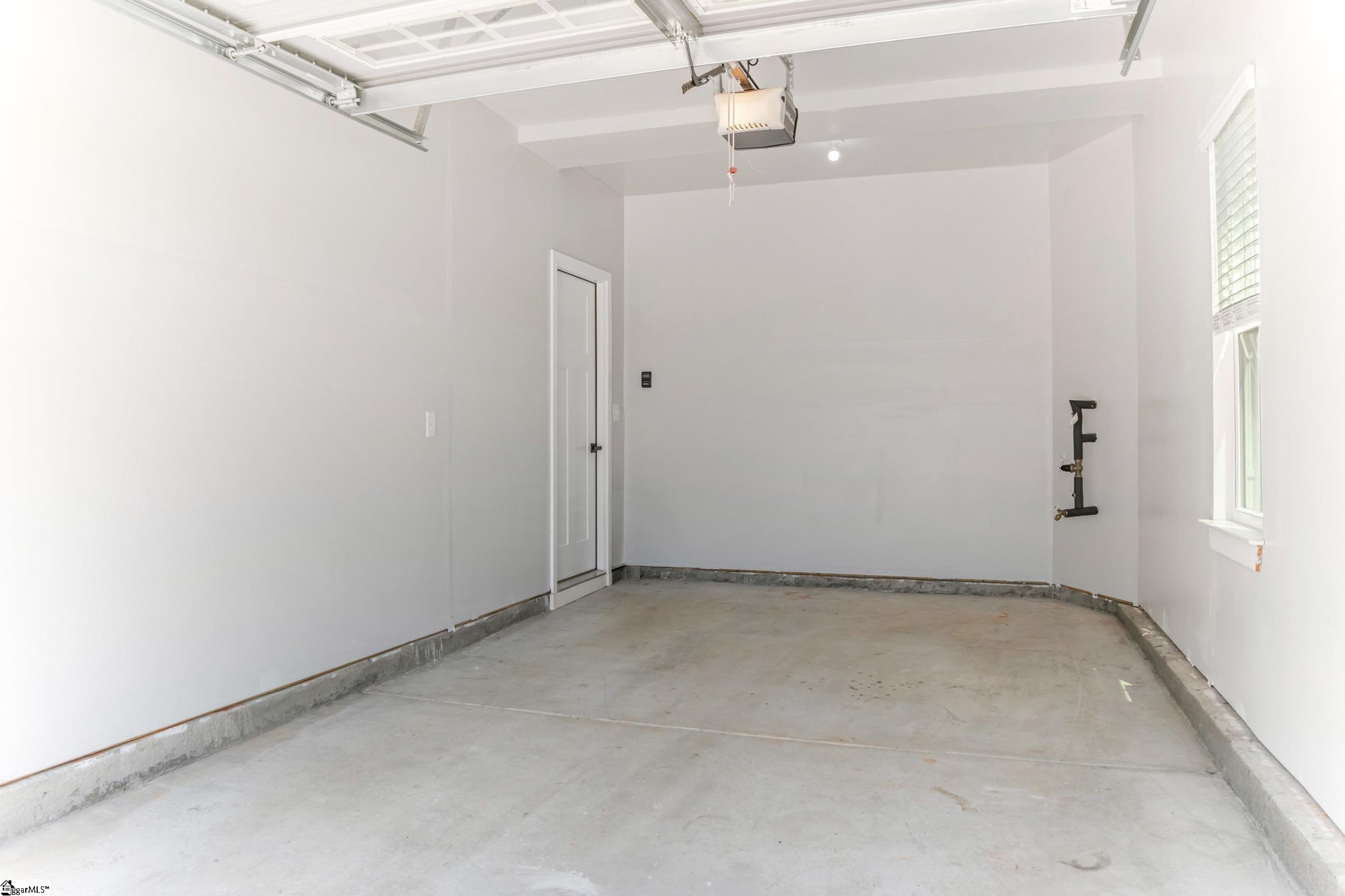 300 Huntingdale Place Simpsonville, SC 29681