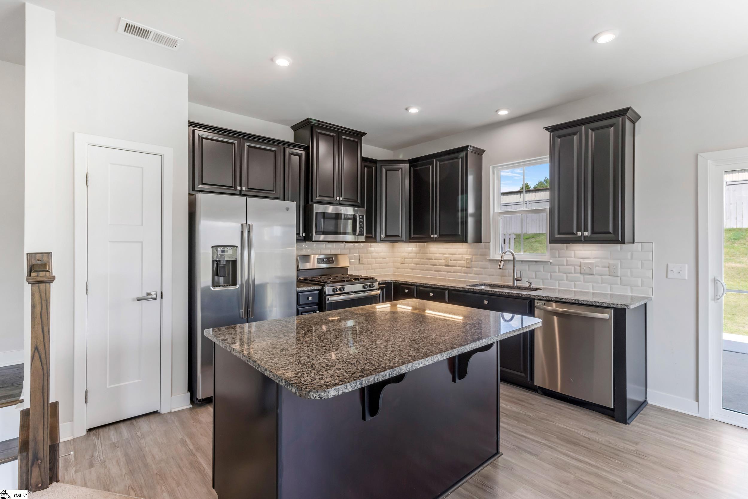 300 Huntingdale Place Simpsonville, SC 29681
