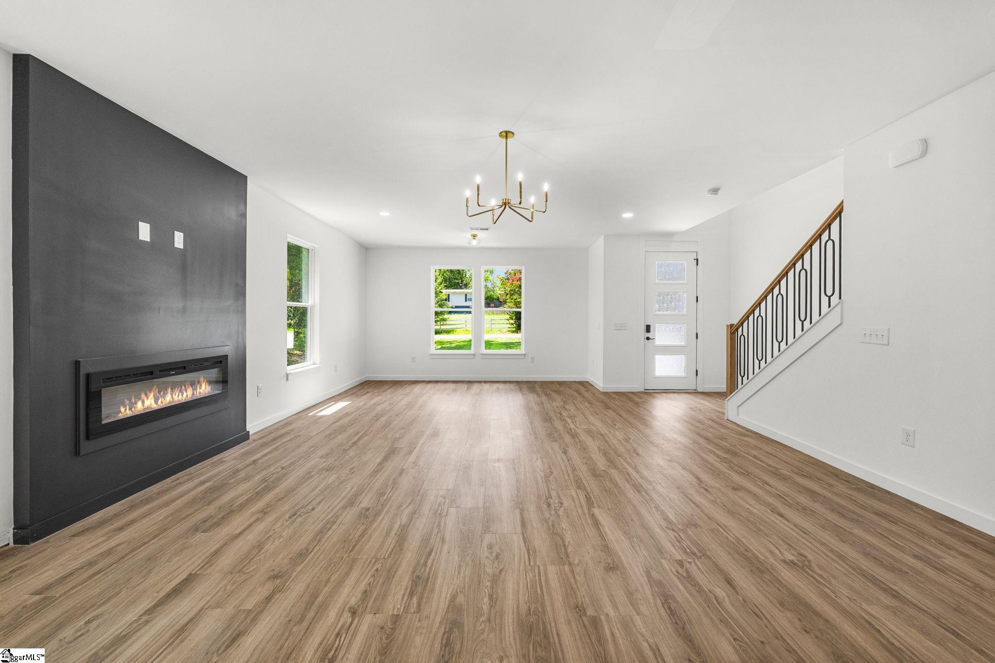 4 McKinley Drive Greenville, SC 29611