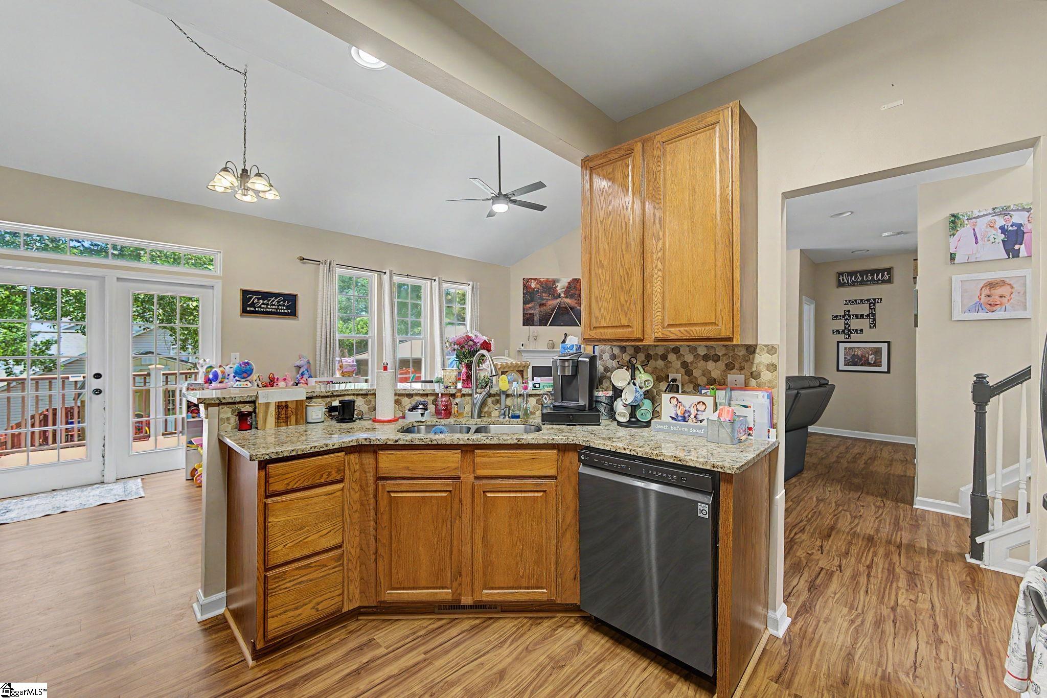 14 Birkdale Drive Simpsonville, SC 29681