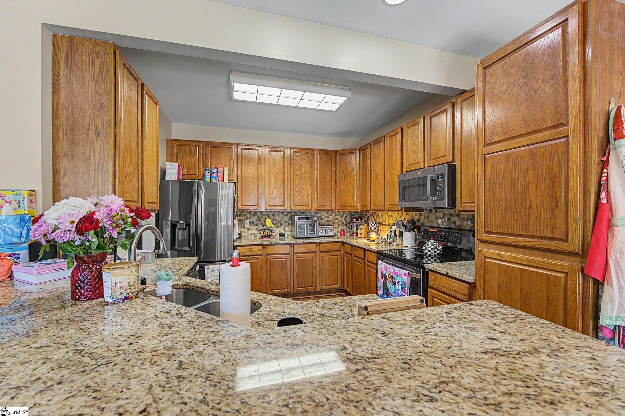 14 Birkdale Drive Simpsonville, SC 29681