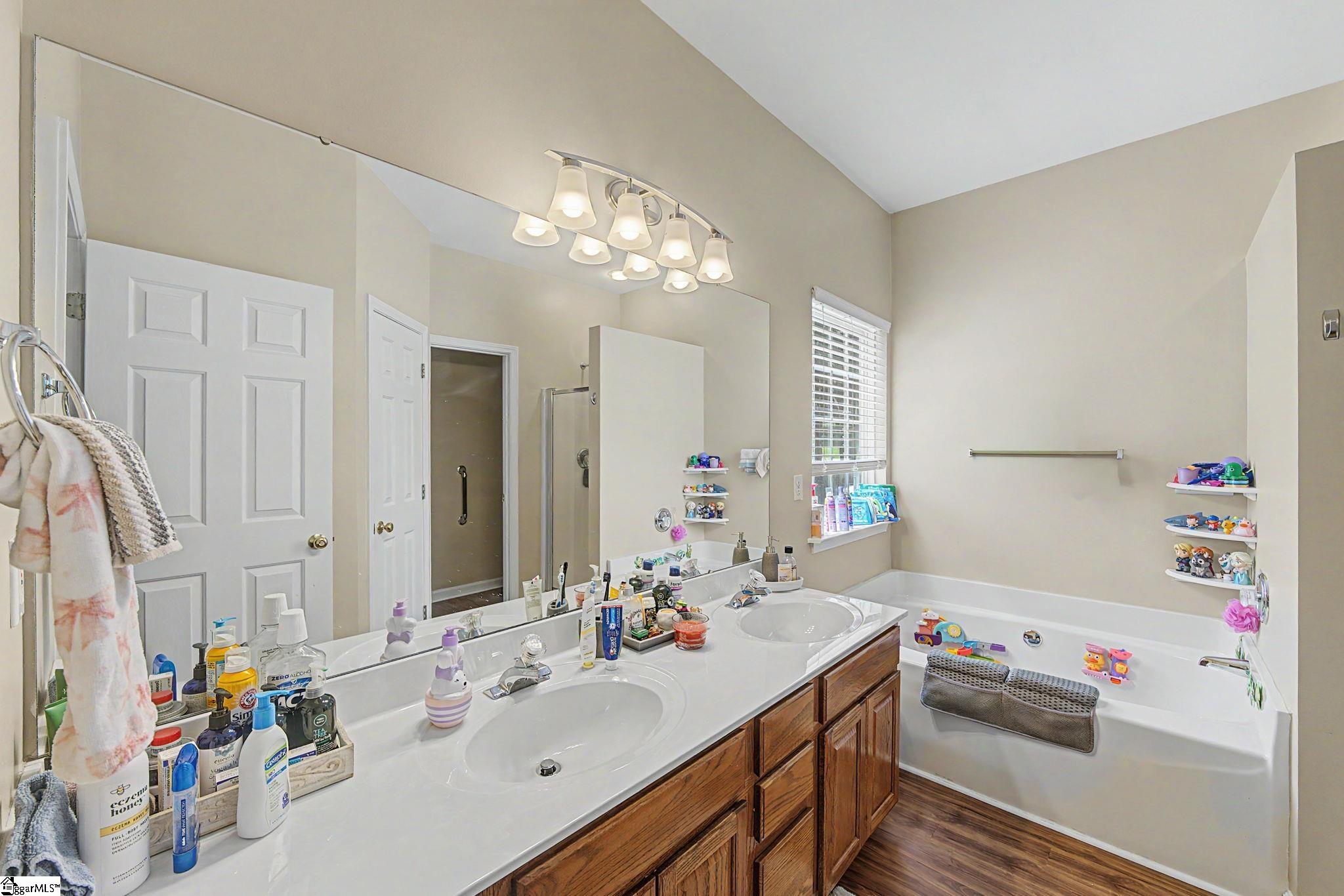 14 Birkdale Drive Simpsonville, SC 29681