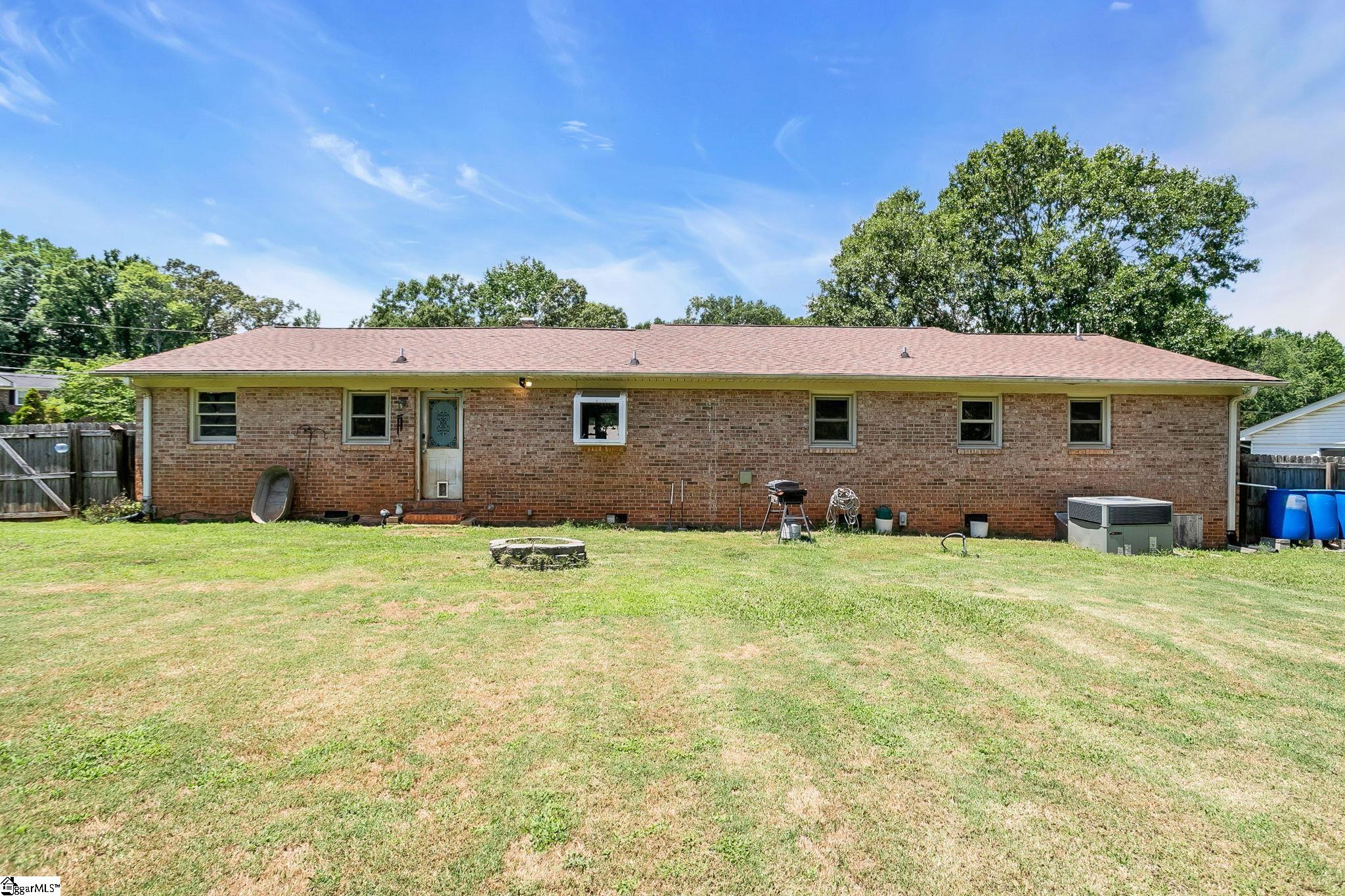 18 Konnarock Circle Greenville, SC 29617