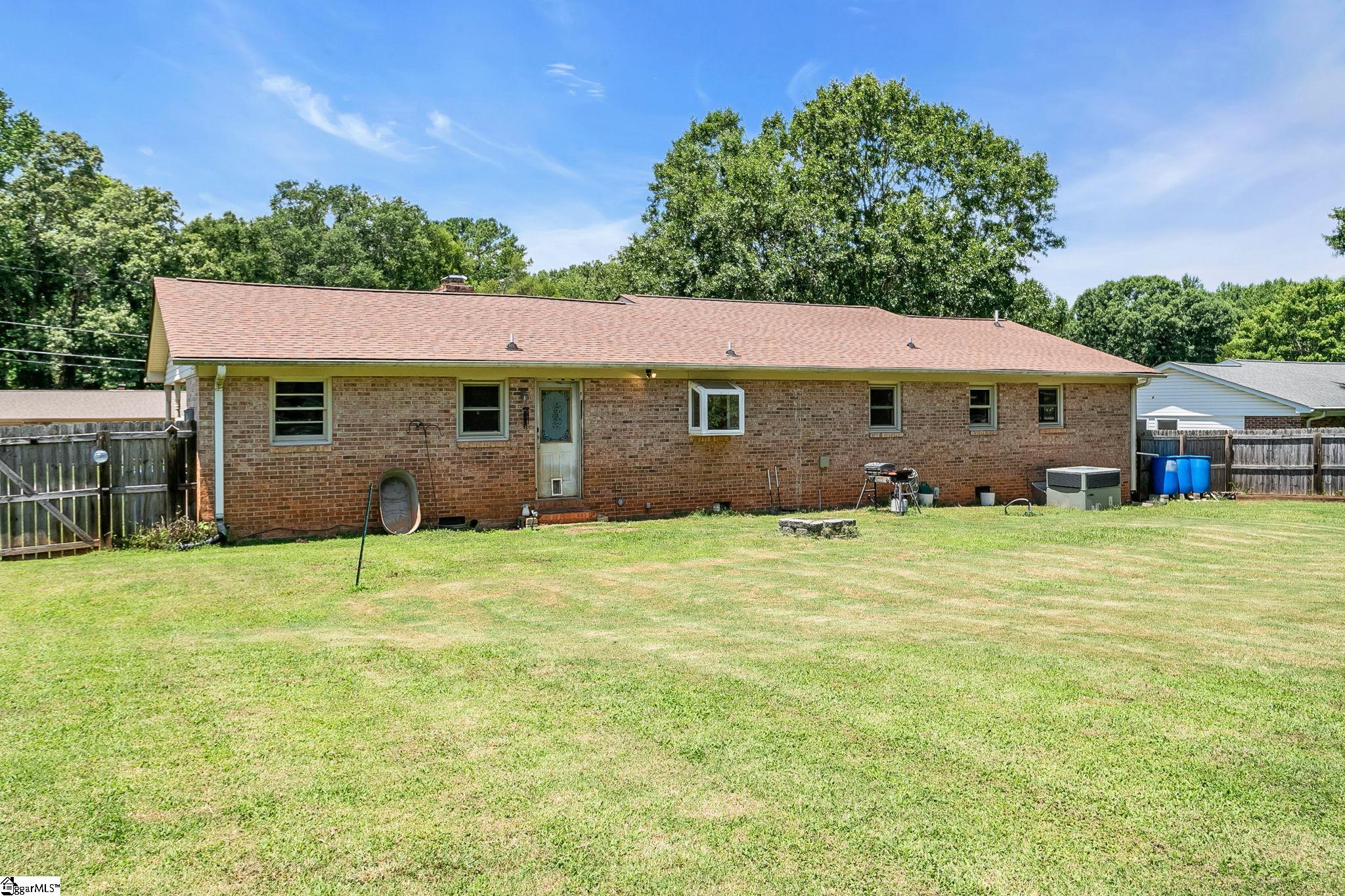 18 Konnarock Circle Greenville, SC 29617