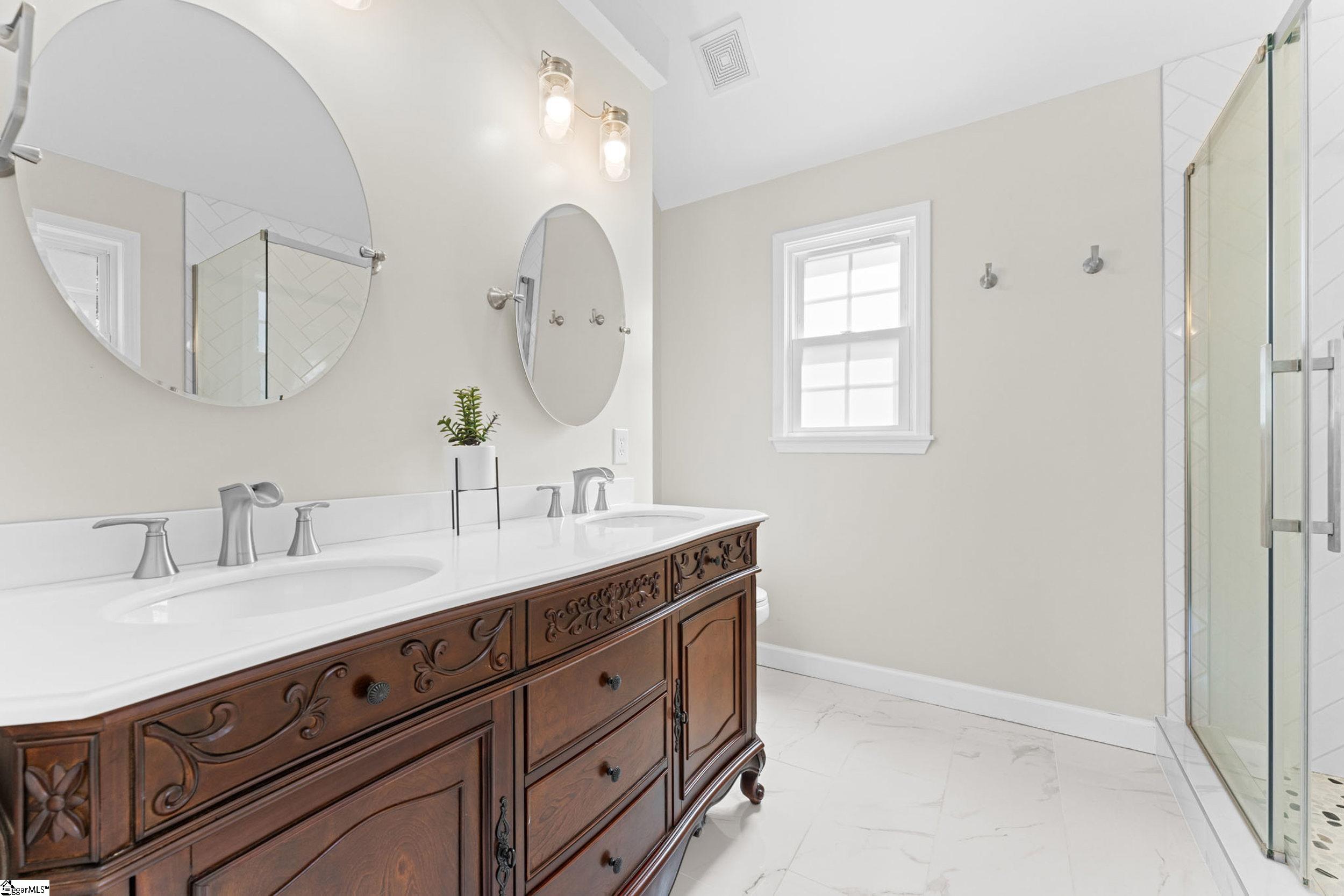 2 Wieuca Court Greenville, SC 29609