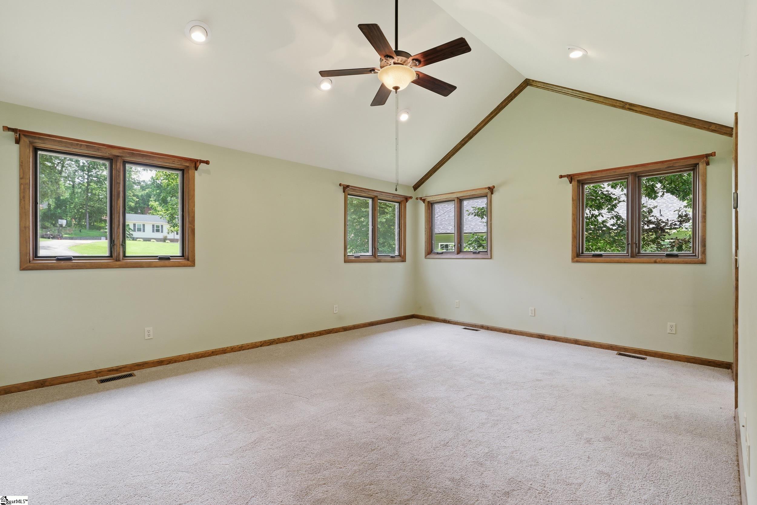 68 Washington Drive Piedmont, SC 29673