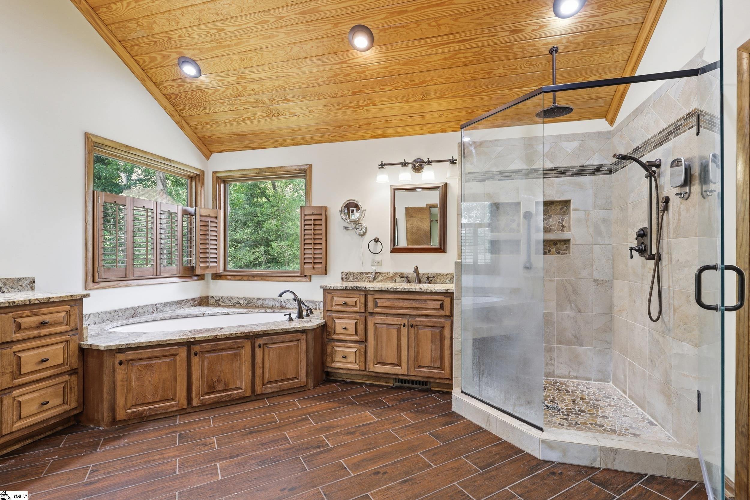 68 Washington Drive Piedmont, SC 29673