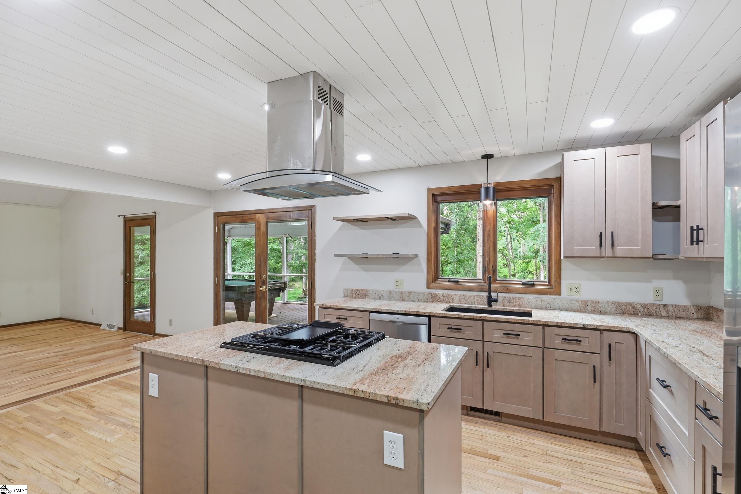 68 Washington Drive Piedmont, SC 29673