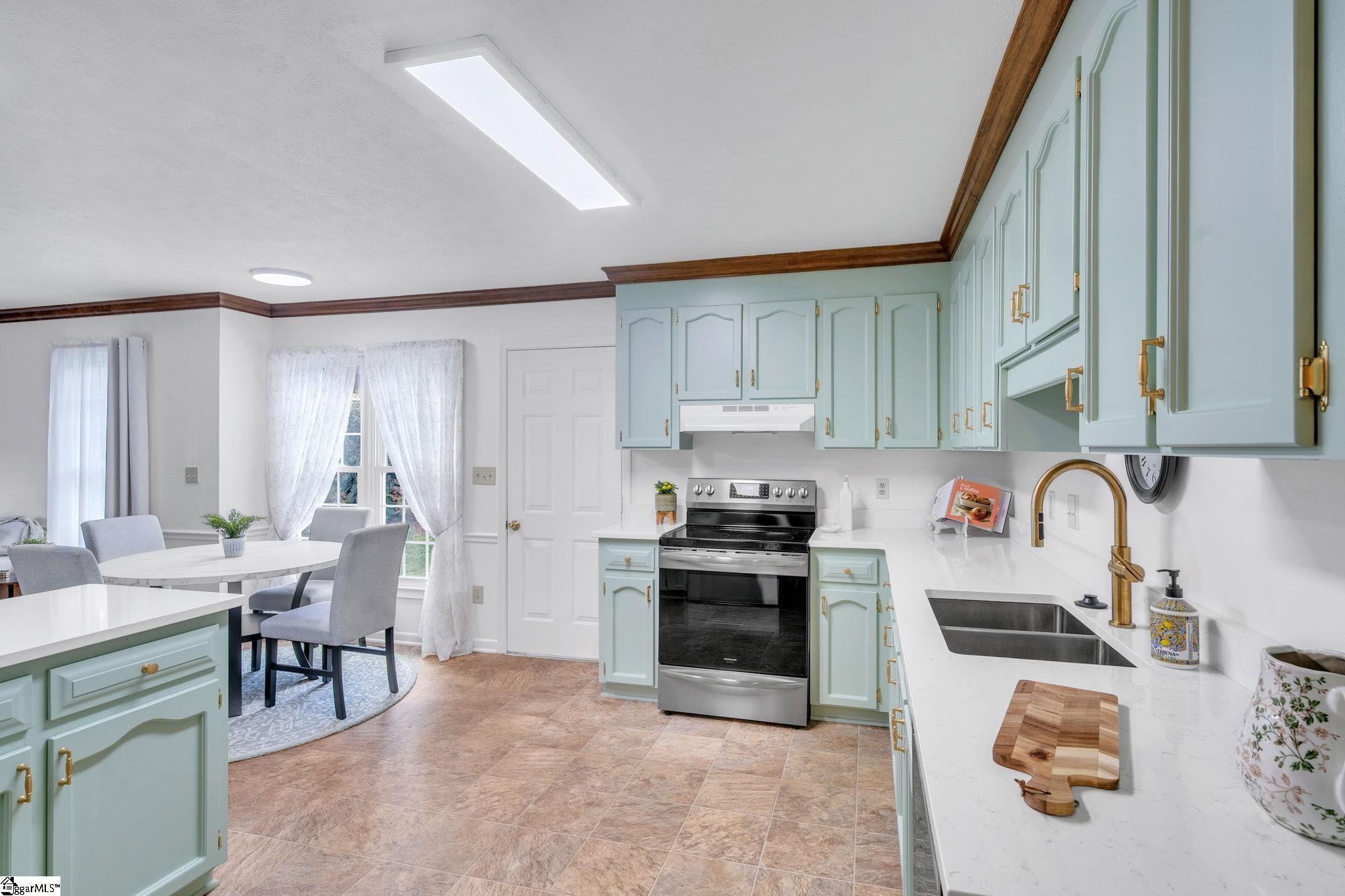 518 Windward Way Greer, SC 29650