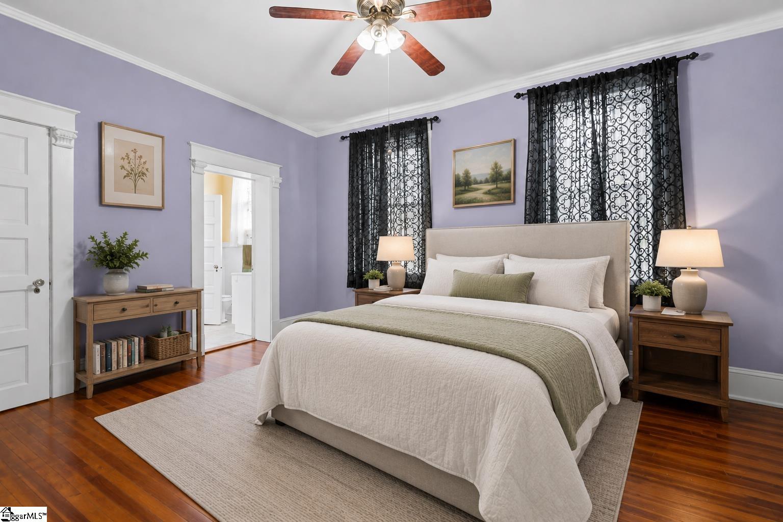 105 E Cambridge Avenue Greenwood, SC 29646