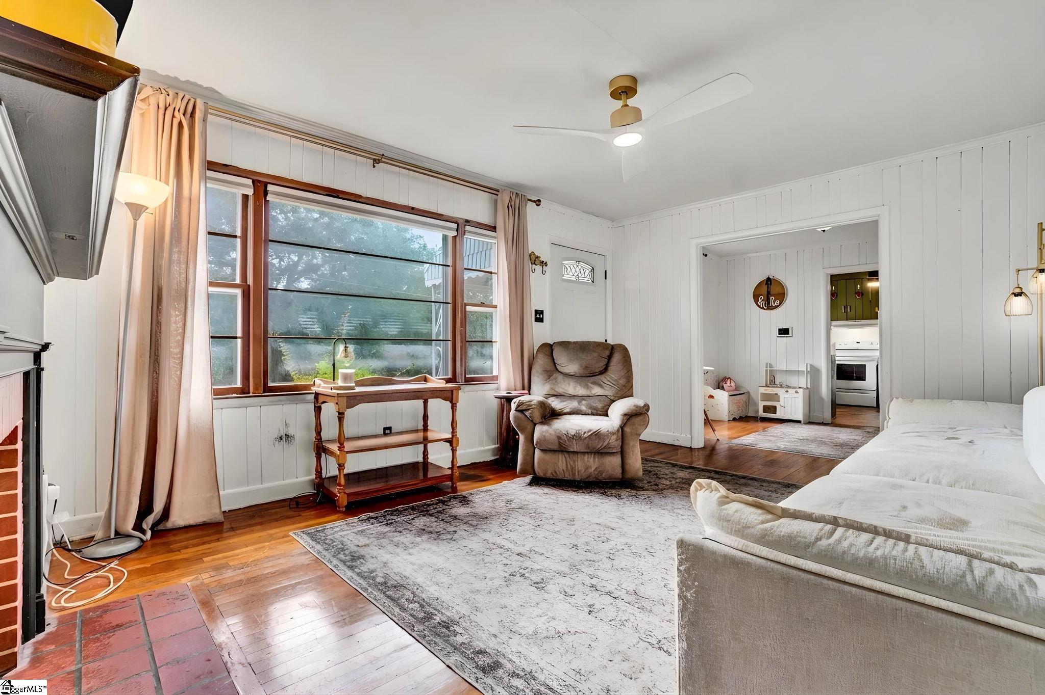 210 Sunnyview Circle Spartanburg, SC 29307