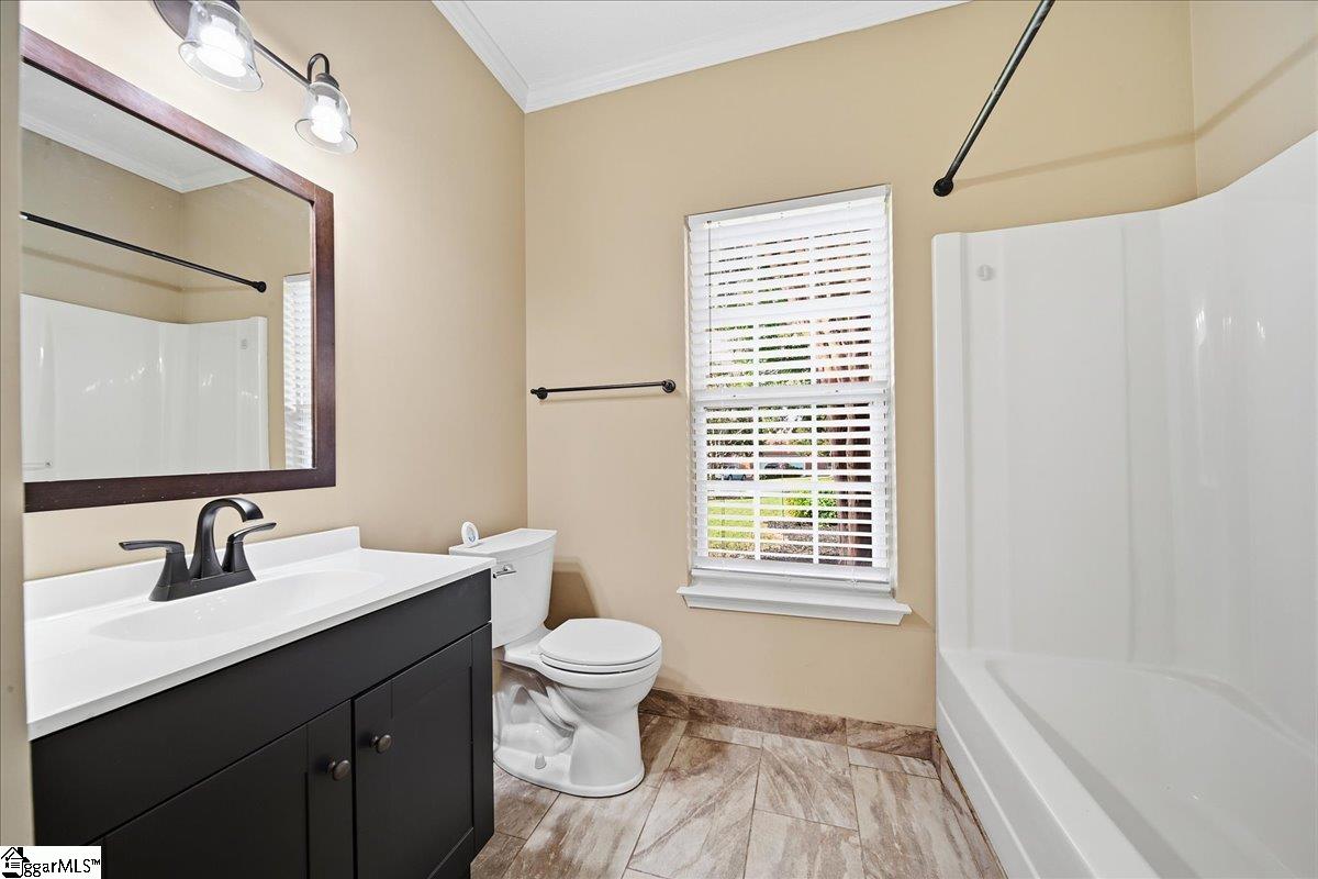 529 Fox Hurst Court Moore, SC 29369