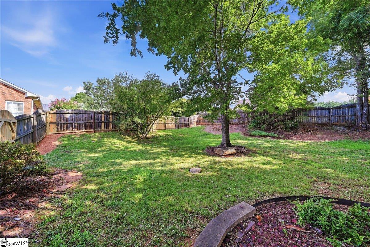 529 Fox Hurst Court Moore, SC 29369