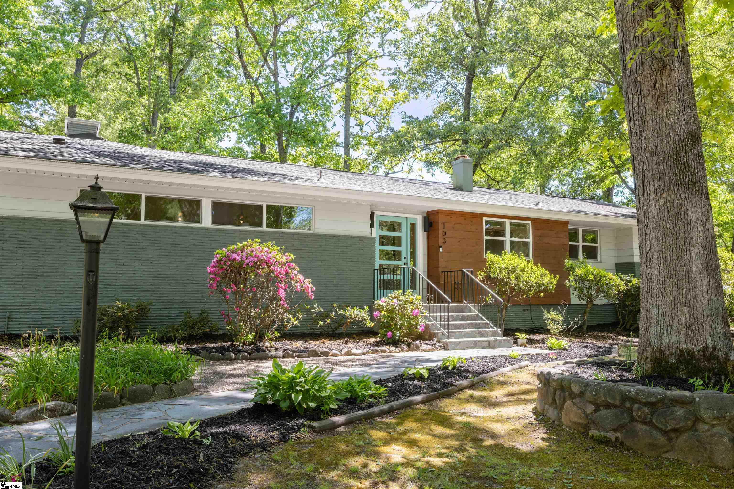 103 Lake Fairfield Drive Greenville, SC 29615