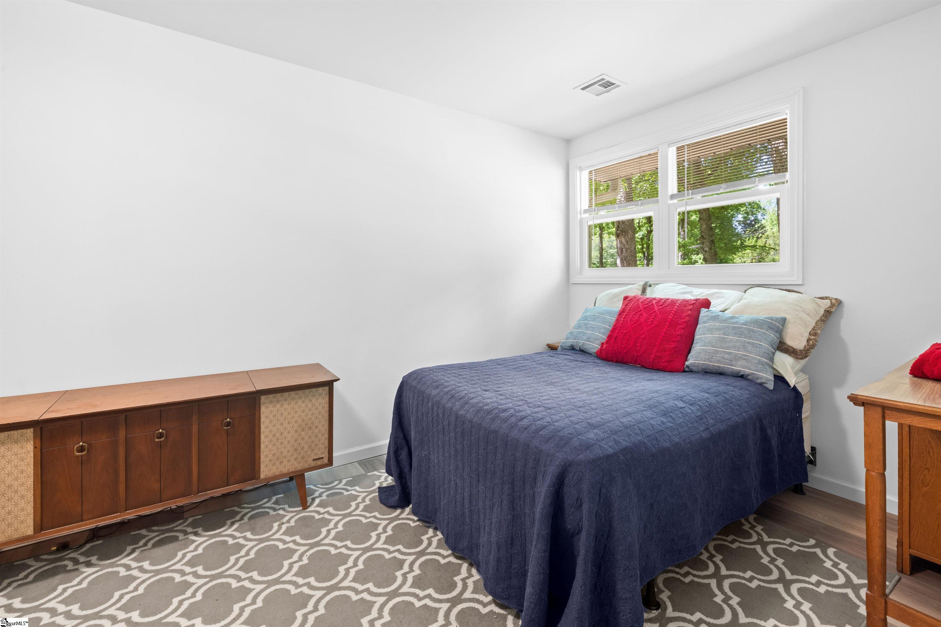 103 Lake Fairfield Drive Greenville, SC 29615