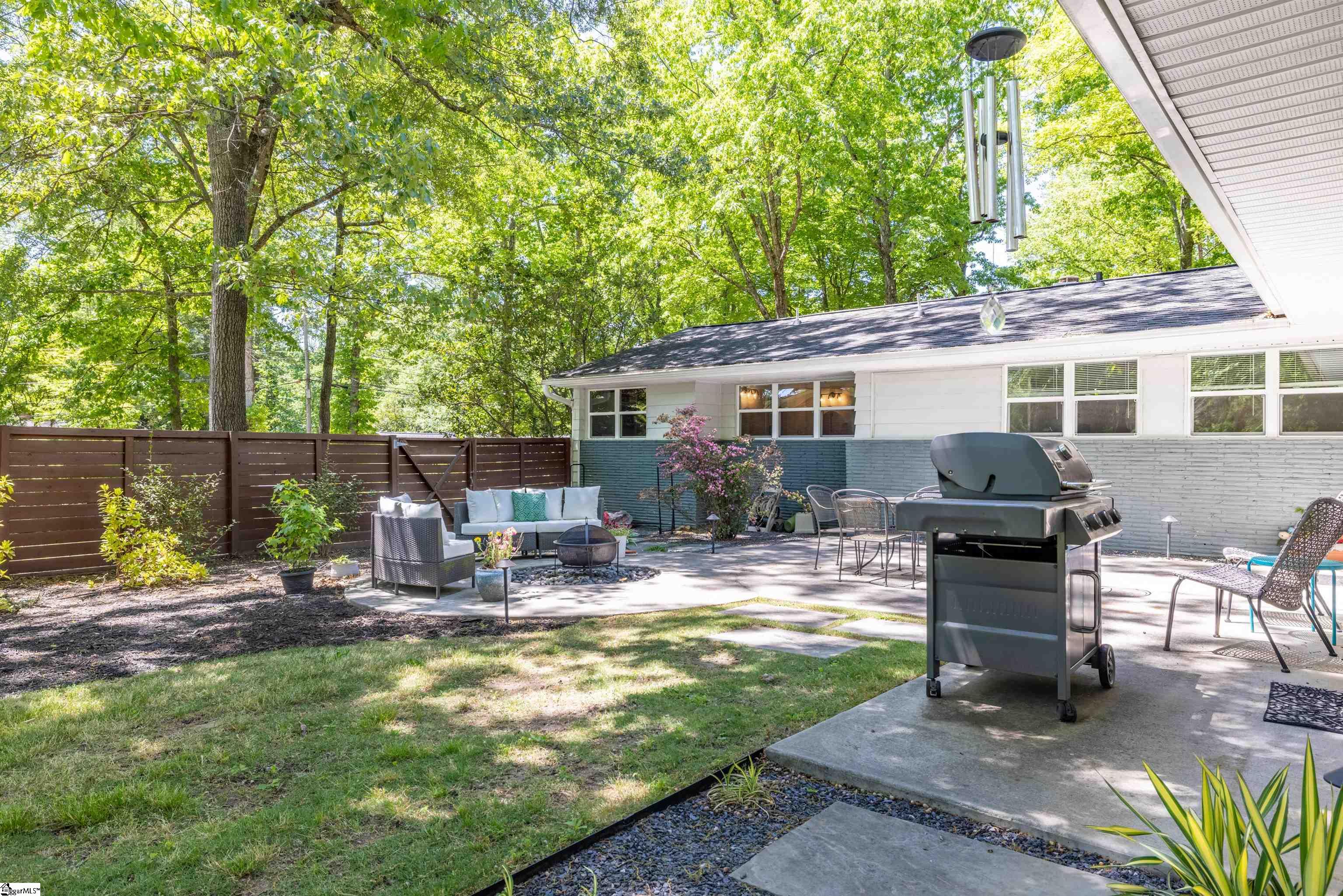 103 Lake Fairfield Drive Greenville, SC 29615