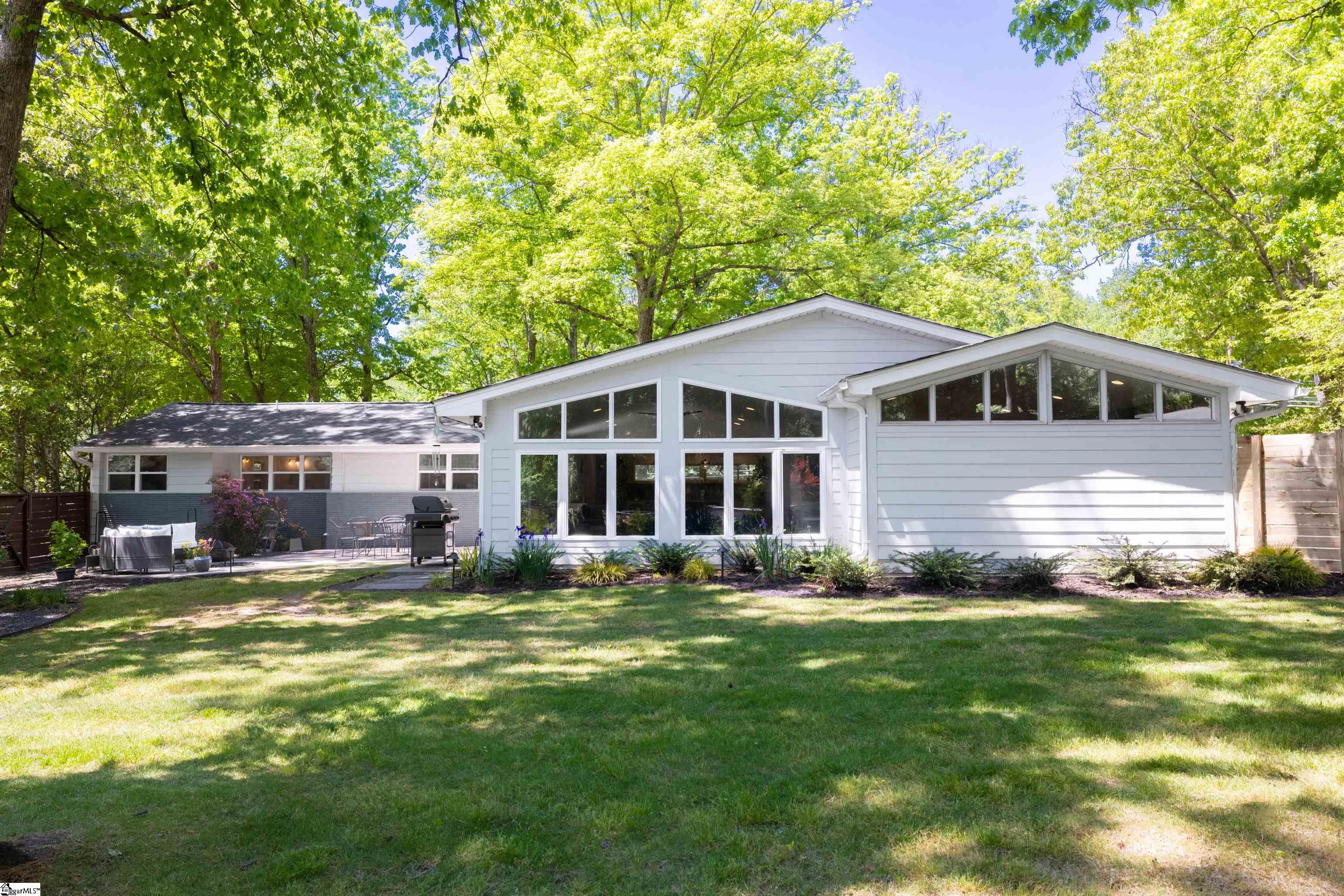 103 Lake Fairfield Drive Greenville, SC 29615